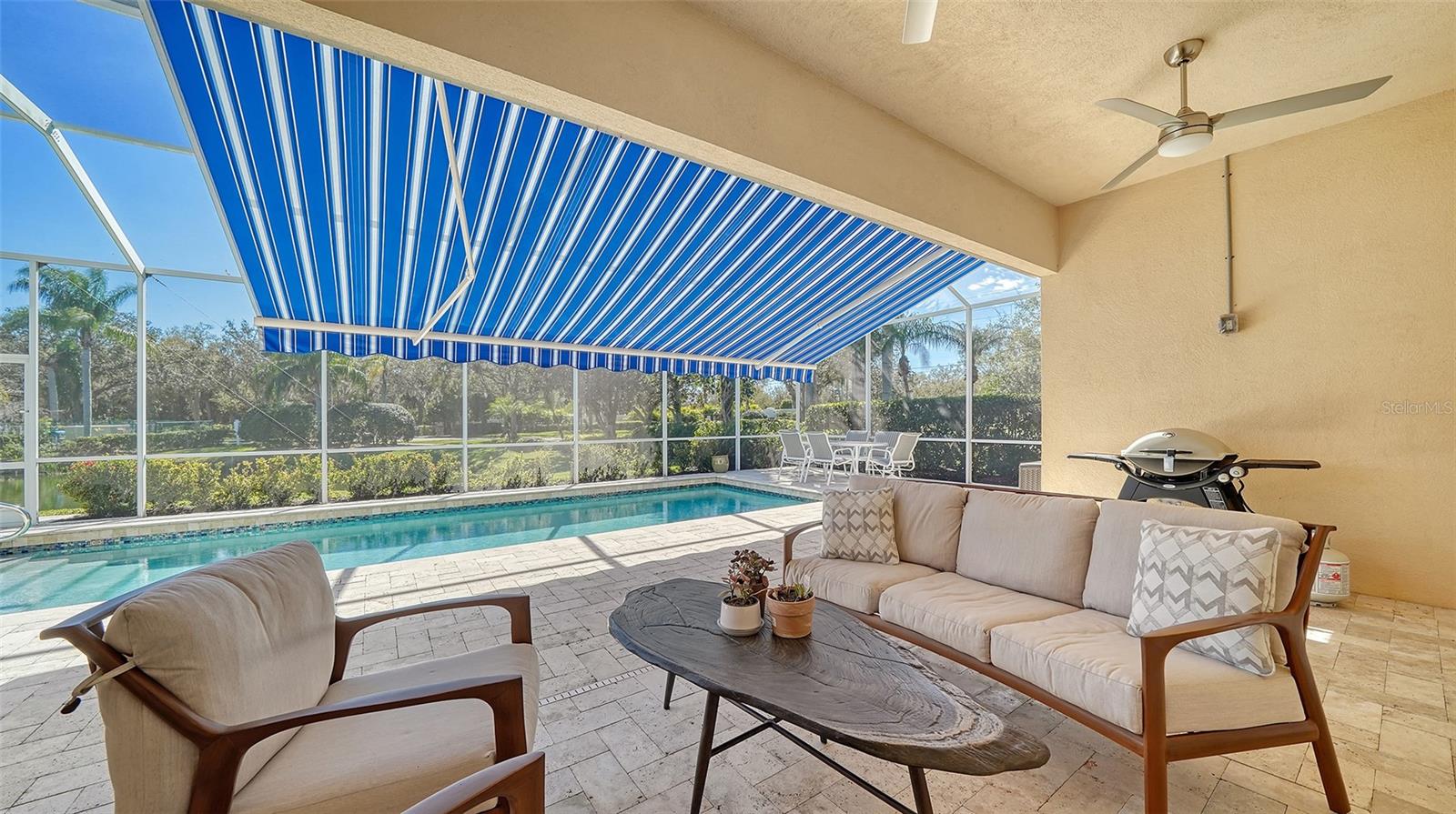 VILLAGEWALK - Residential