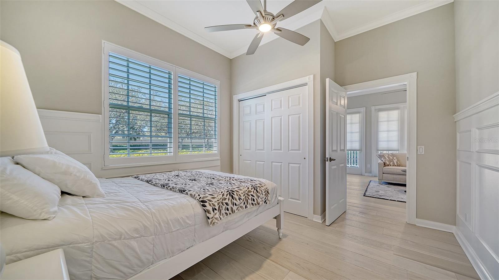 VILLAGEWALK - Residential