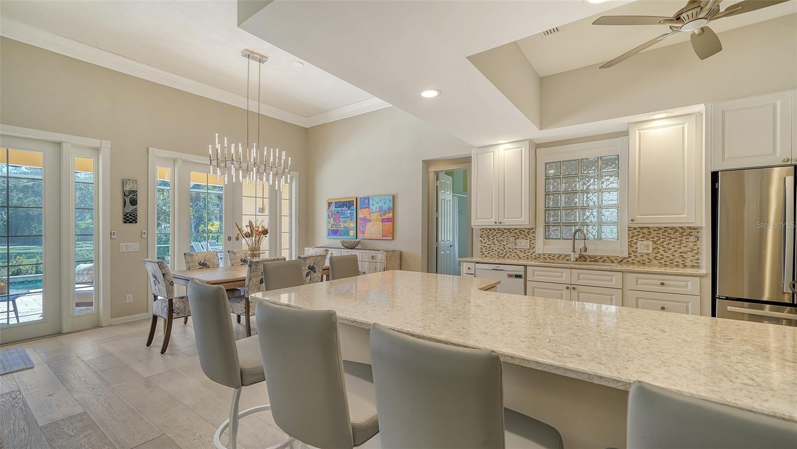 VILLAGEWALK - Residential