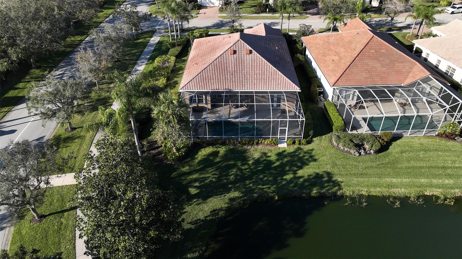 VILLAGEWALK - Residential