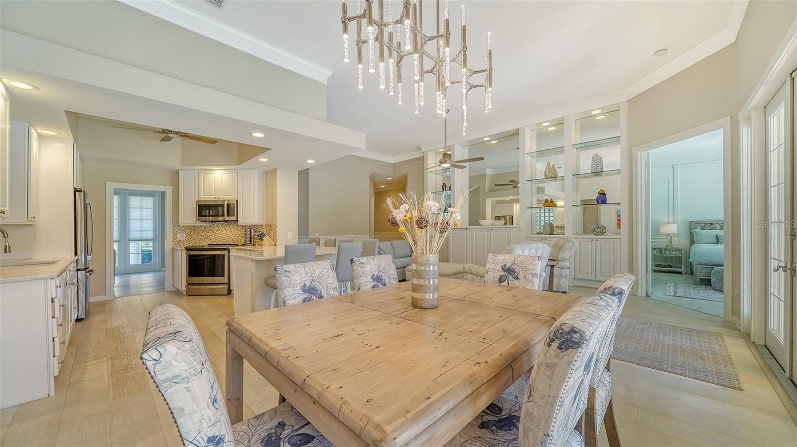 VILLAGEWALK - Residential