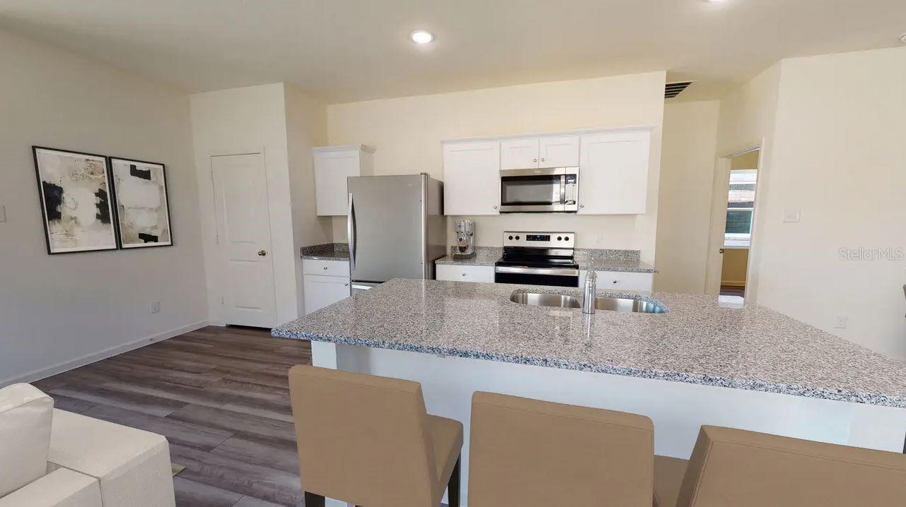 11247 ARNOLD LOOP