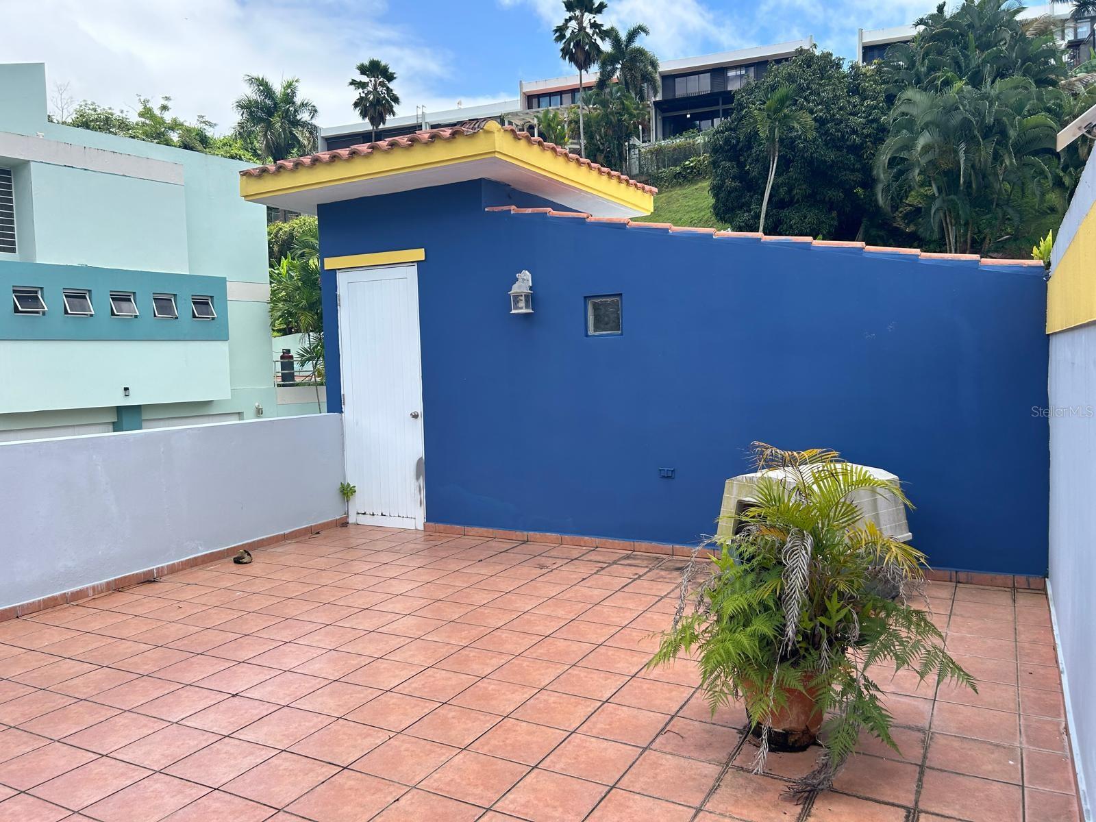 ALTURAS DE SAN BENITO - Residential