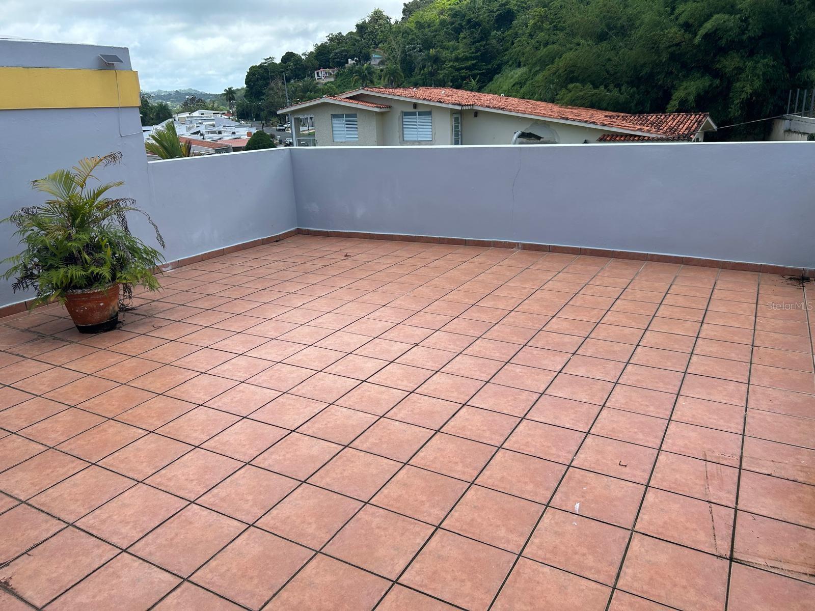 ALTURAS DE SAN BENITO - Residential