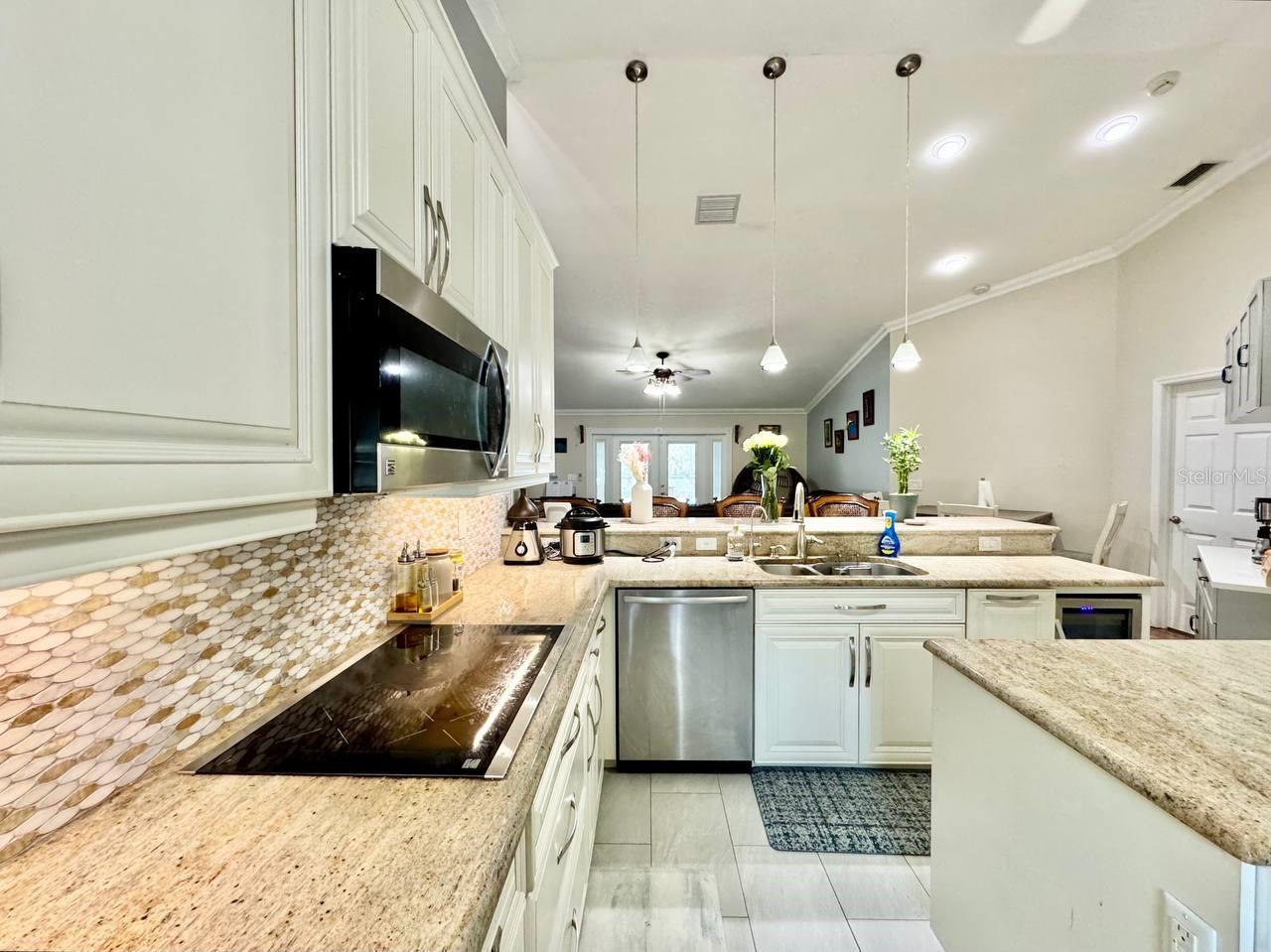 CANTERBURY VILLAGE FIRST ADD - Residential Lease