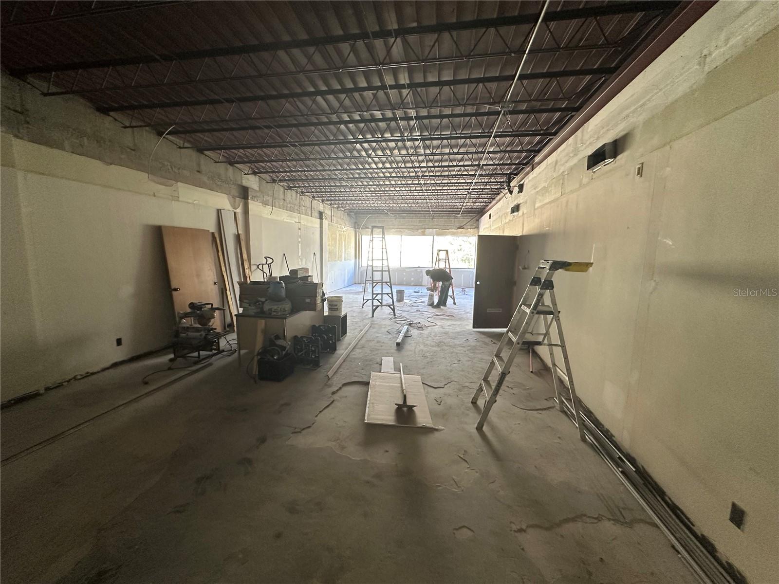 F A LEWTERS ADD - Commercial Lease