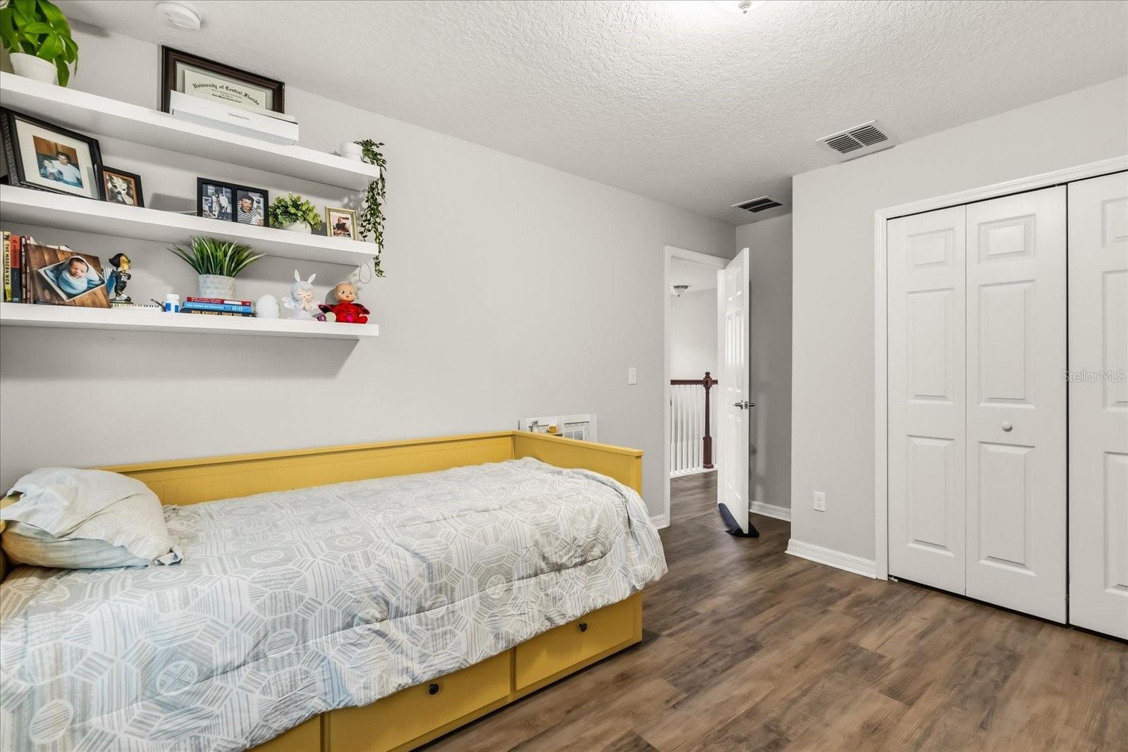 WINTER SPGS VILLAGE PH 2 - Residential