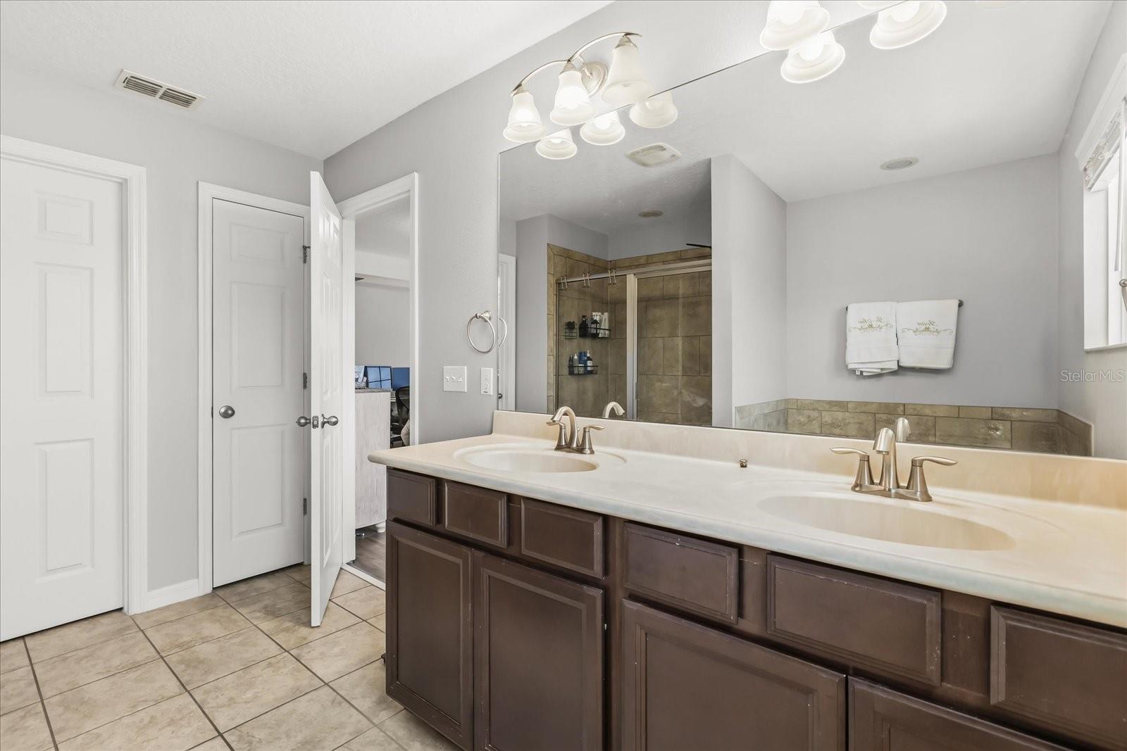 WINTER SPGS VILLAGE PH 2 - Residential