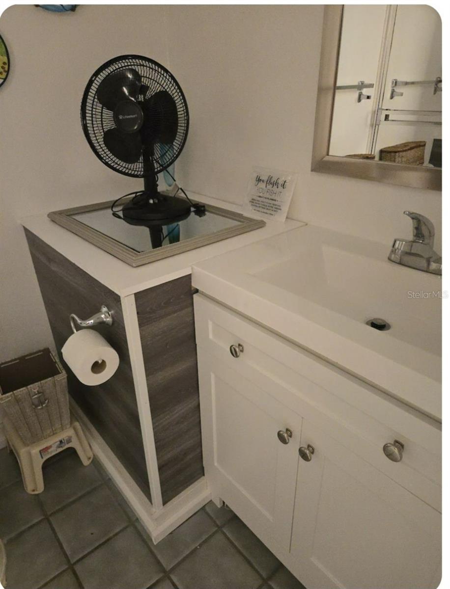 MARINERS COVE CONDO - Residential