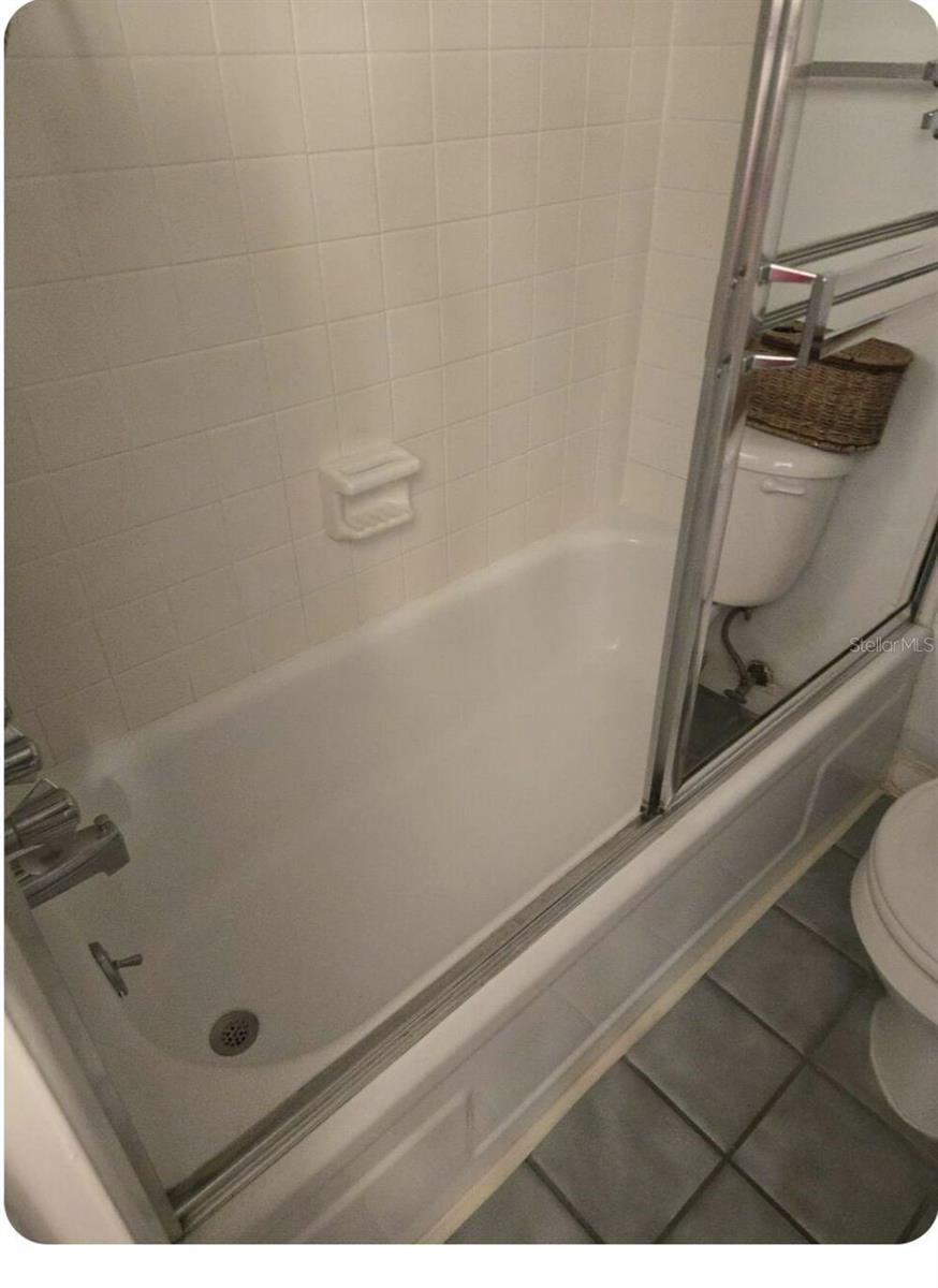 MARINERS COVE CONDO - Residential