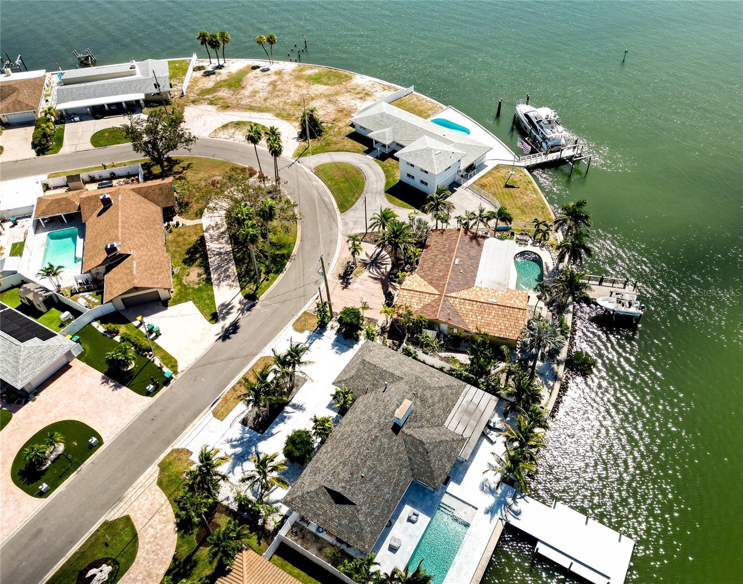 PASADENA GOLF CLUB ESTATES SEC 4 - Residential