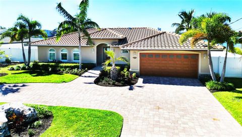 Photo of 1491 Sea Gull Drive S, St Petersburg, FL 33707 (MLS # TB8440050)