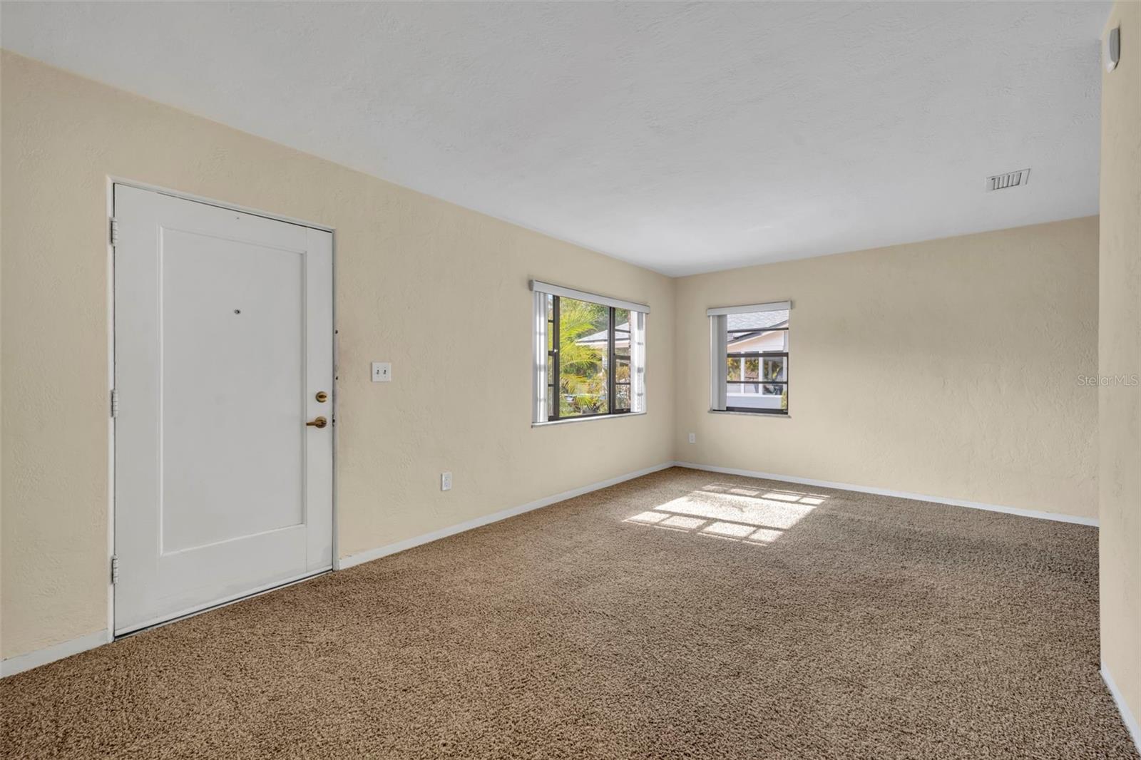 BILTMORE SHORES SEC 01 - Residential