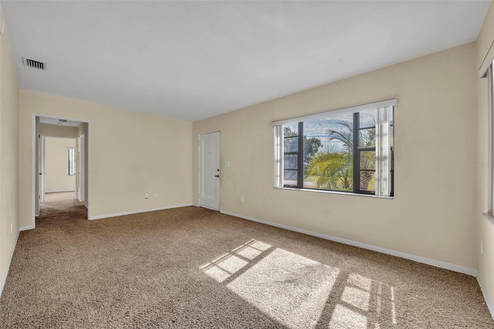 BILTMORE SHORES SEC 01 - Residential