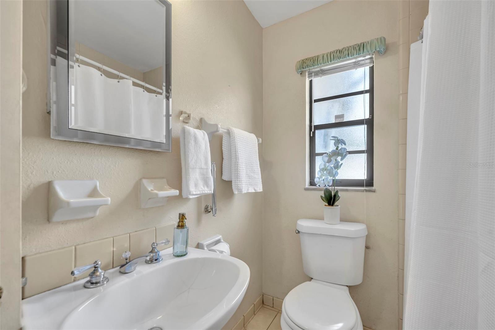 BILTMORE SHORES SEC 01 - Residential