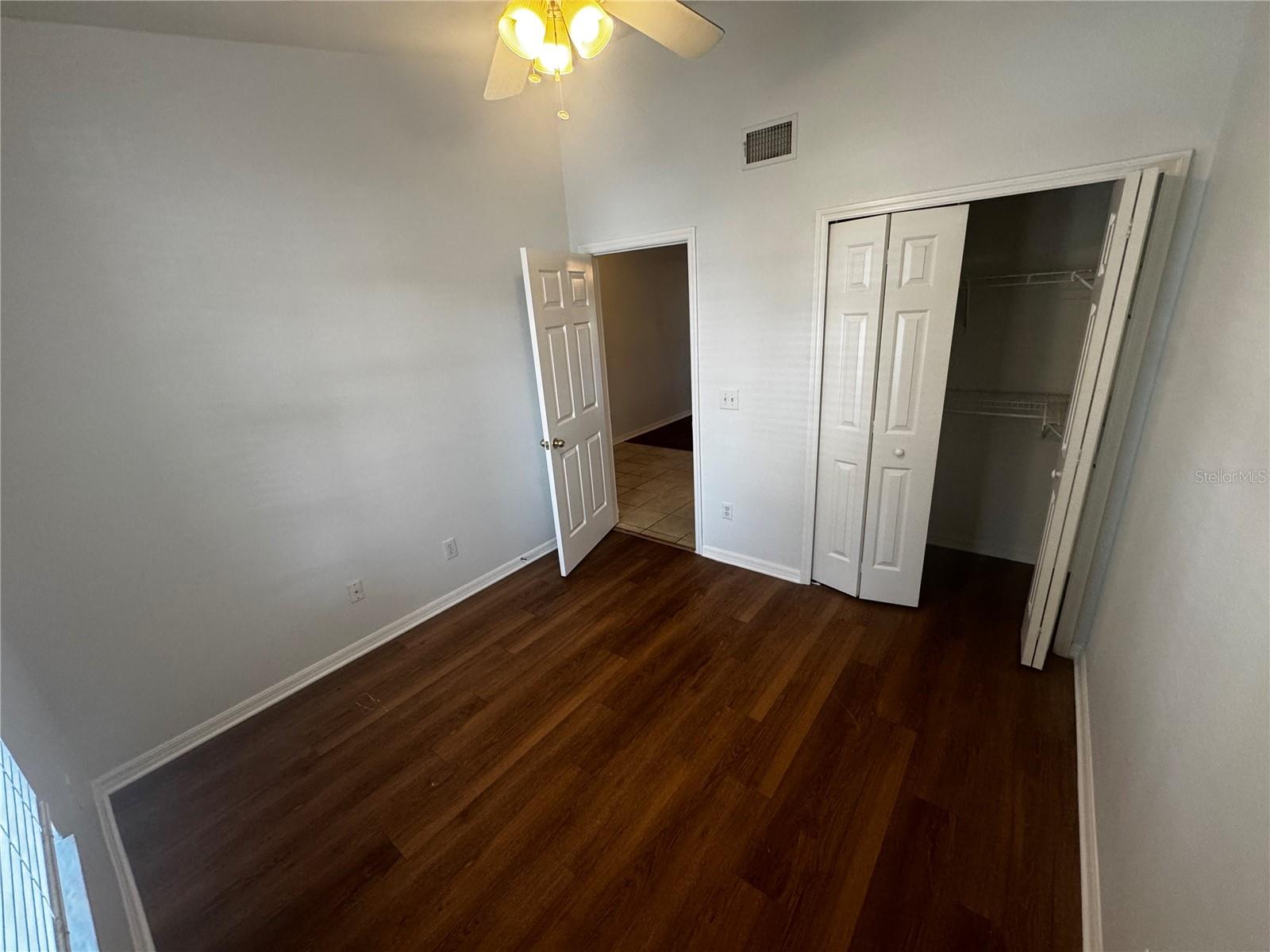 OSPREY RUN TWNHMS PH 1 - Residential Lease