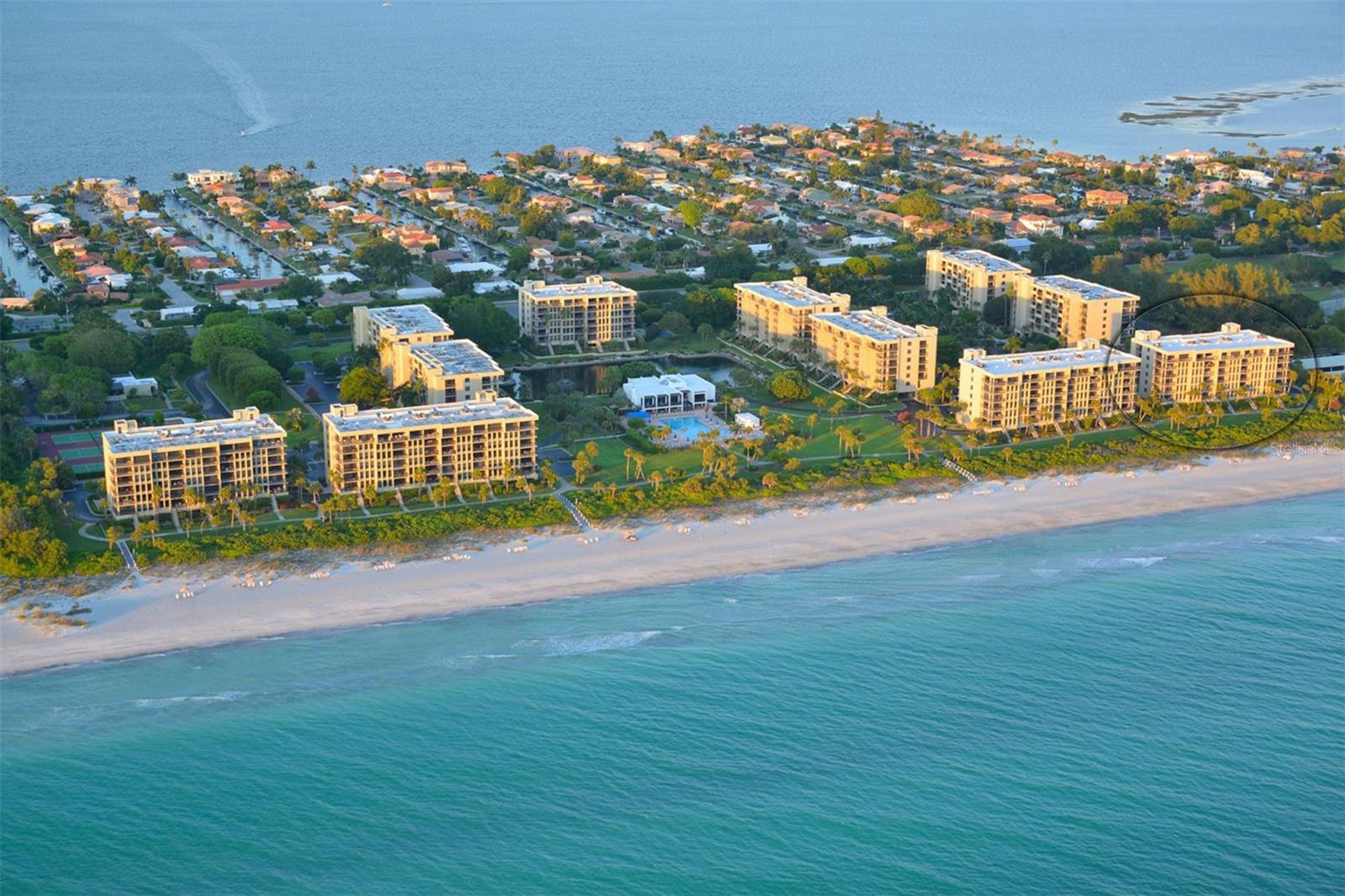 BEACHPLACE III - Residential