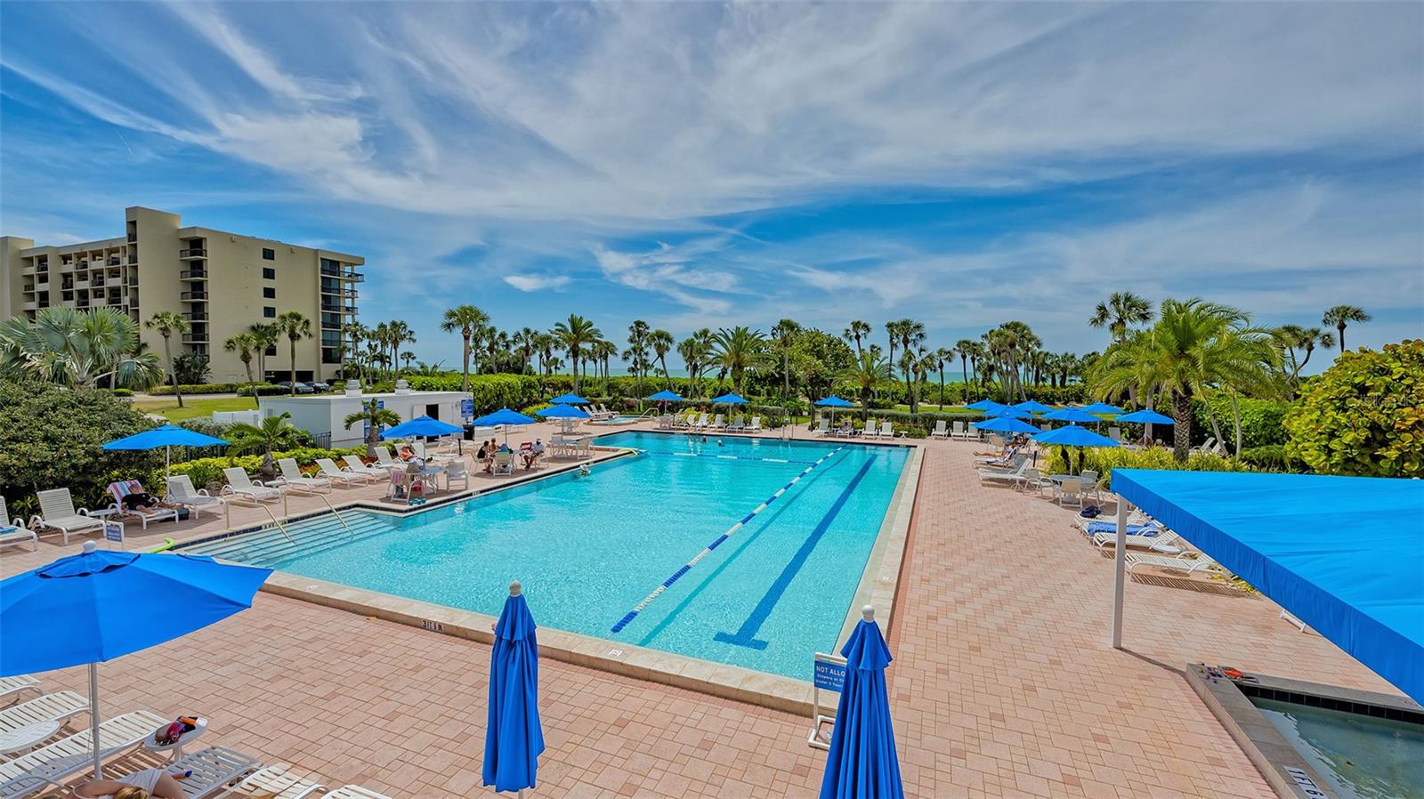 BEACHPLACE III - Residential