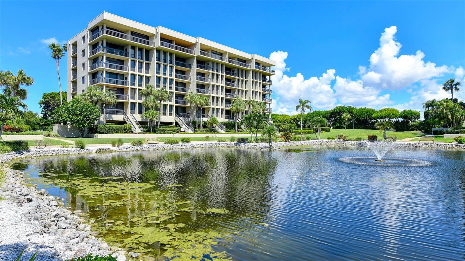 BEACHPLACE III - Residential