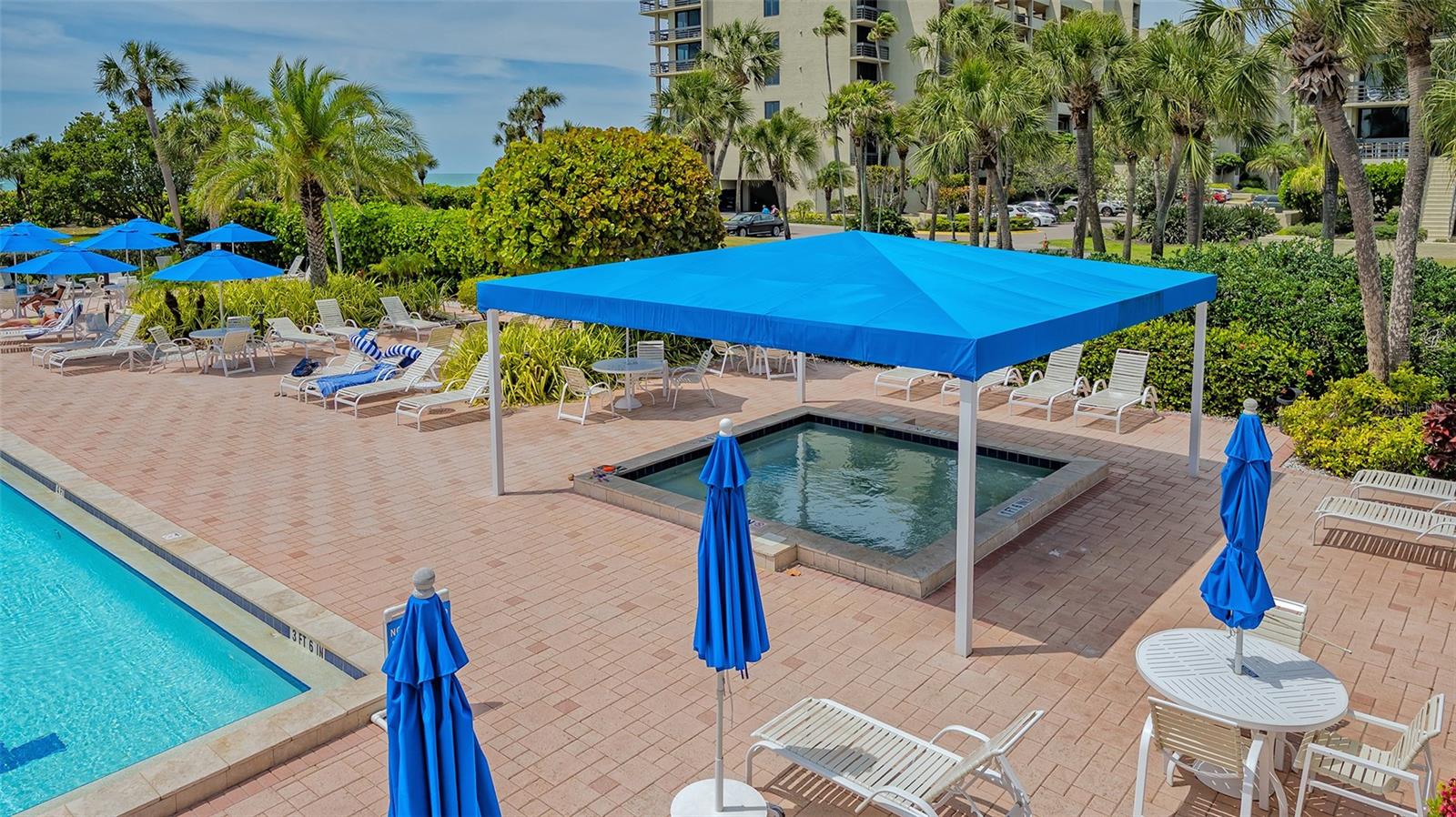 BEACHPLACE III - Residential
