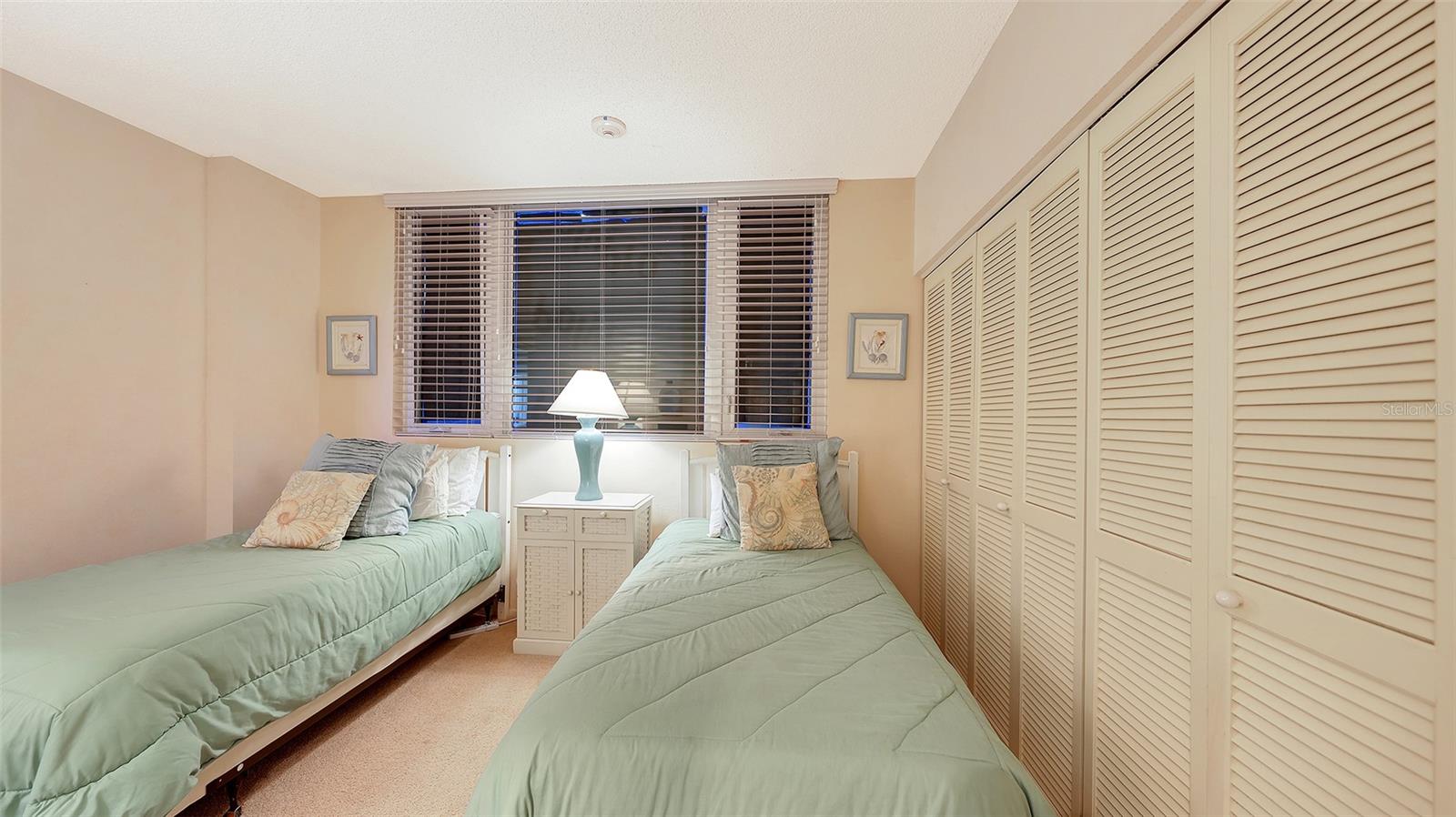 BEACHPLACE III - Residential