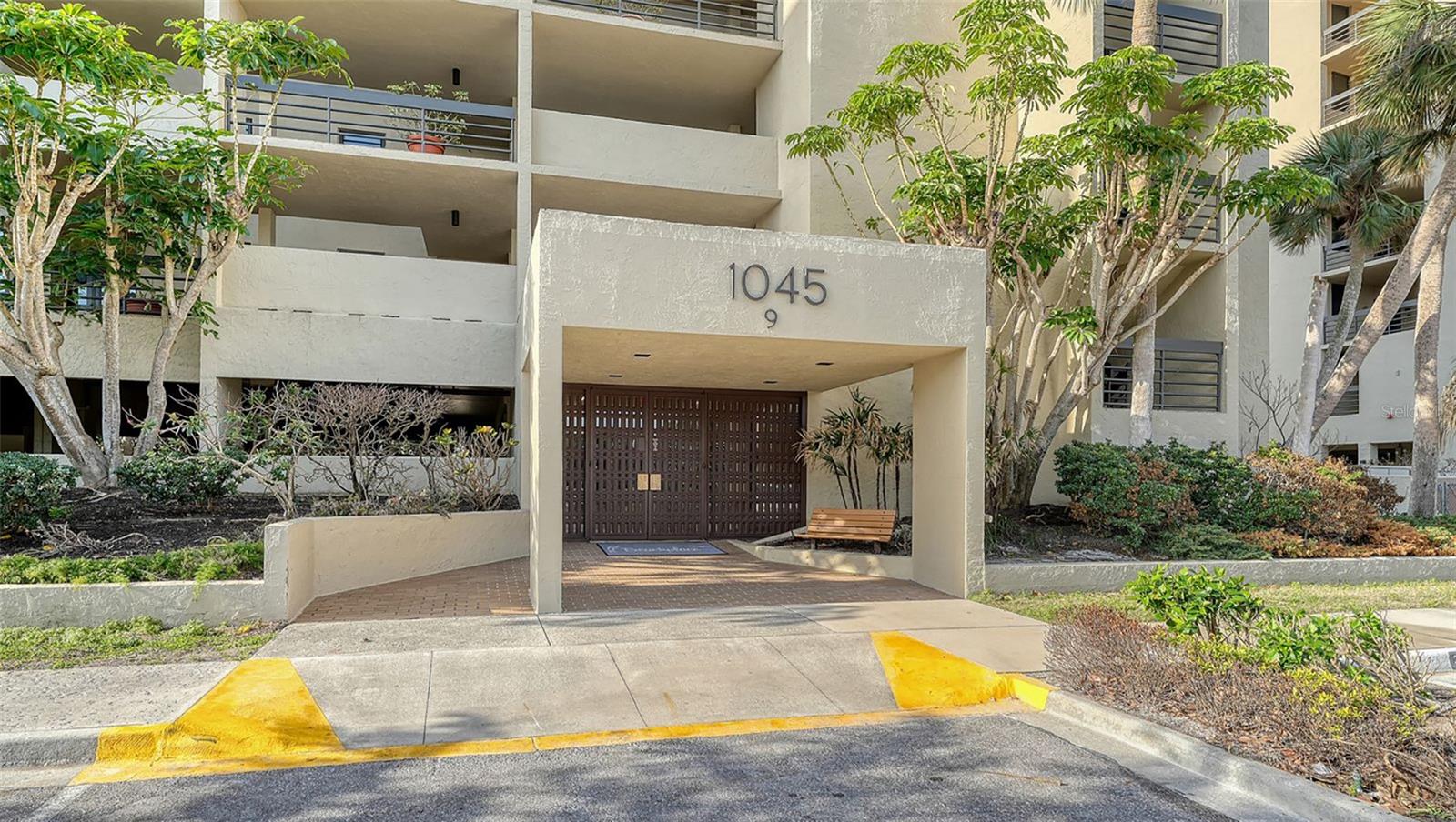 1045 GULF OF MEXICO DRIVE 301