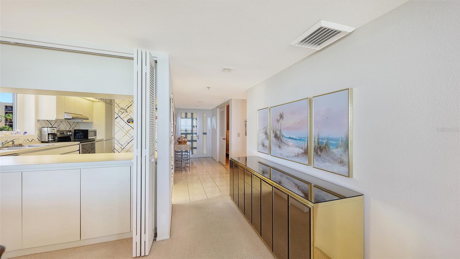 BEACHPLACE III - Residential