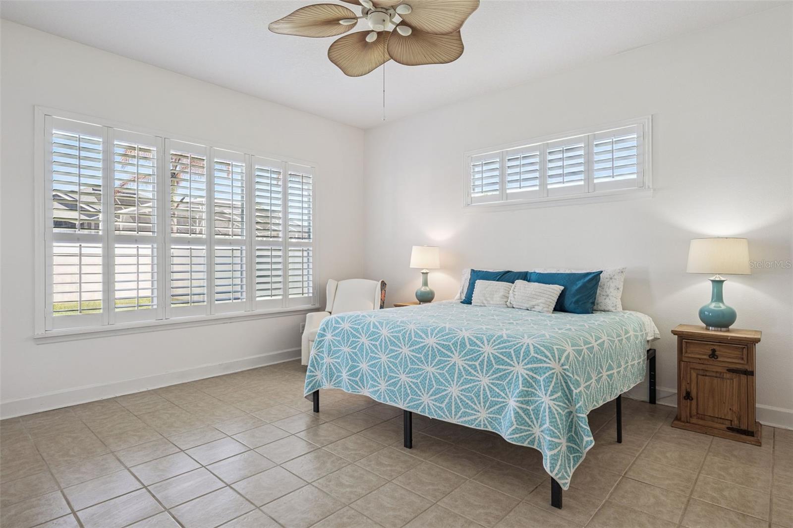 MARBLE HEAD - Residential