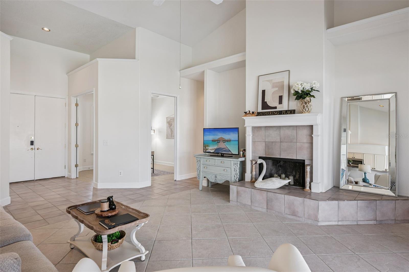 MARBLE HEAD - Residential