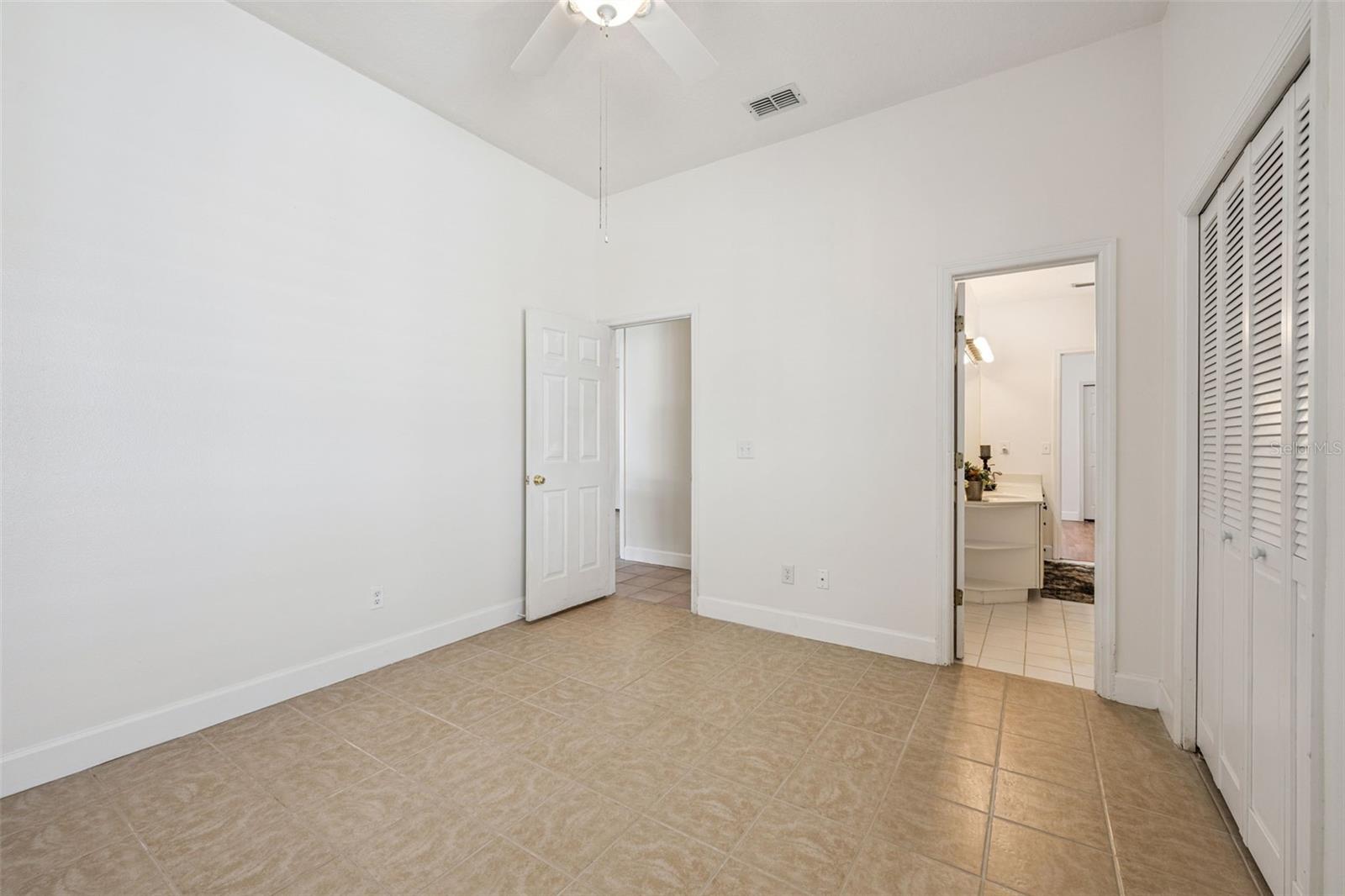 MARBLE HEAD - Residential