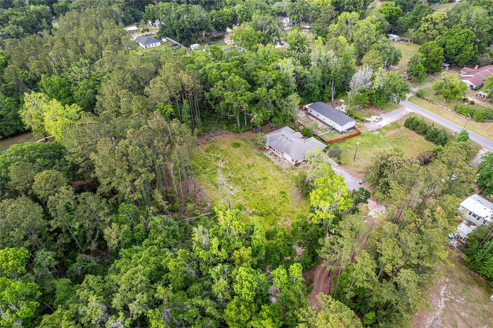 ALACHUA REALTY CO ADD TO ALACHUA - Land