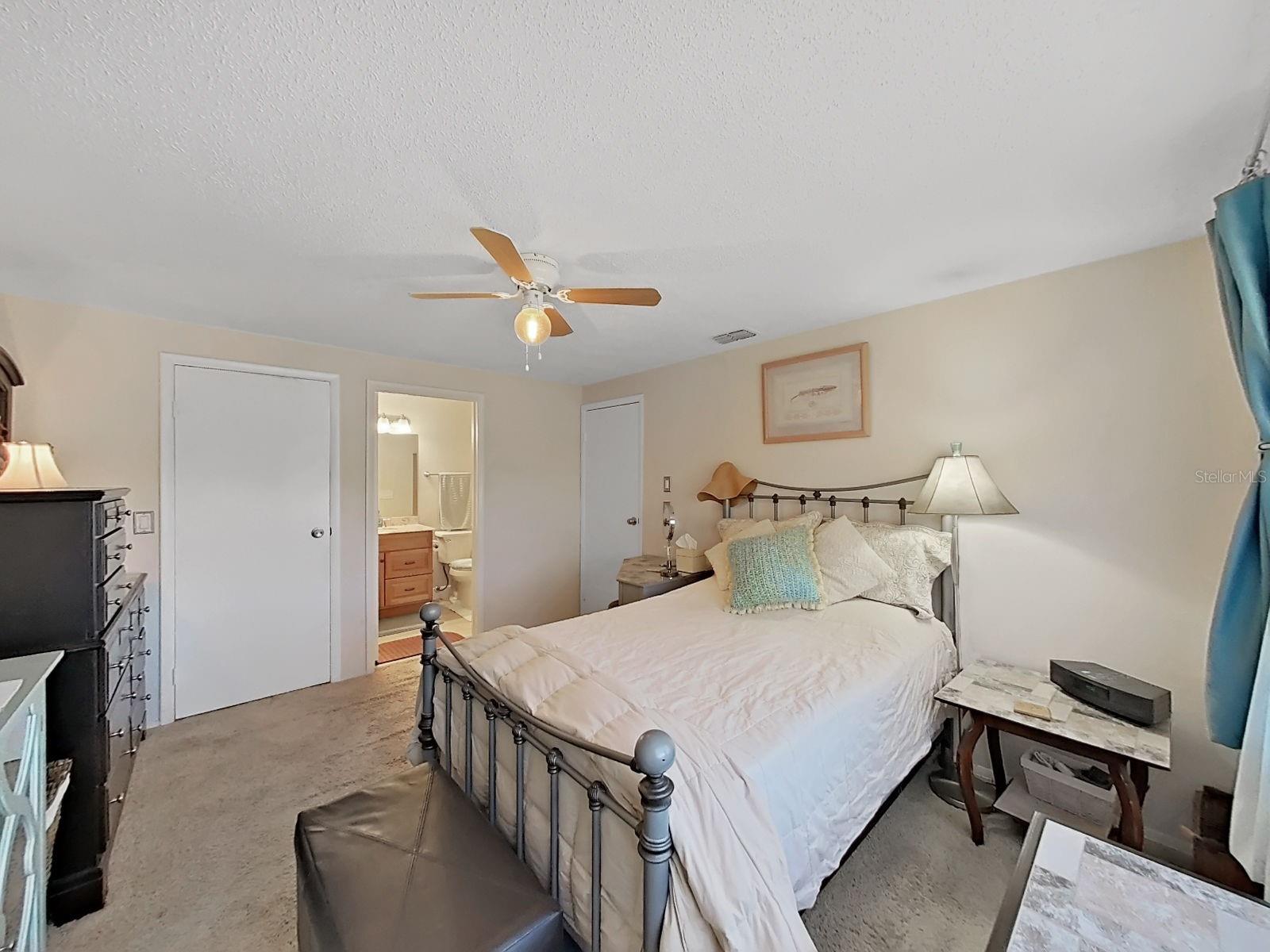 GARDENS OF FOREST LAKES CONDO THE - Residential