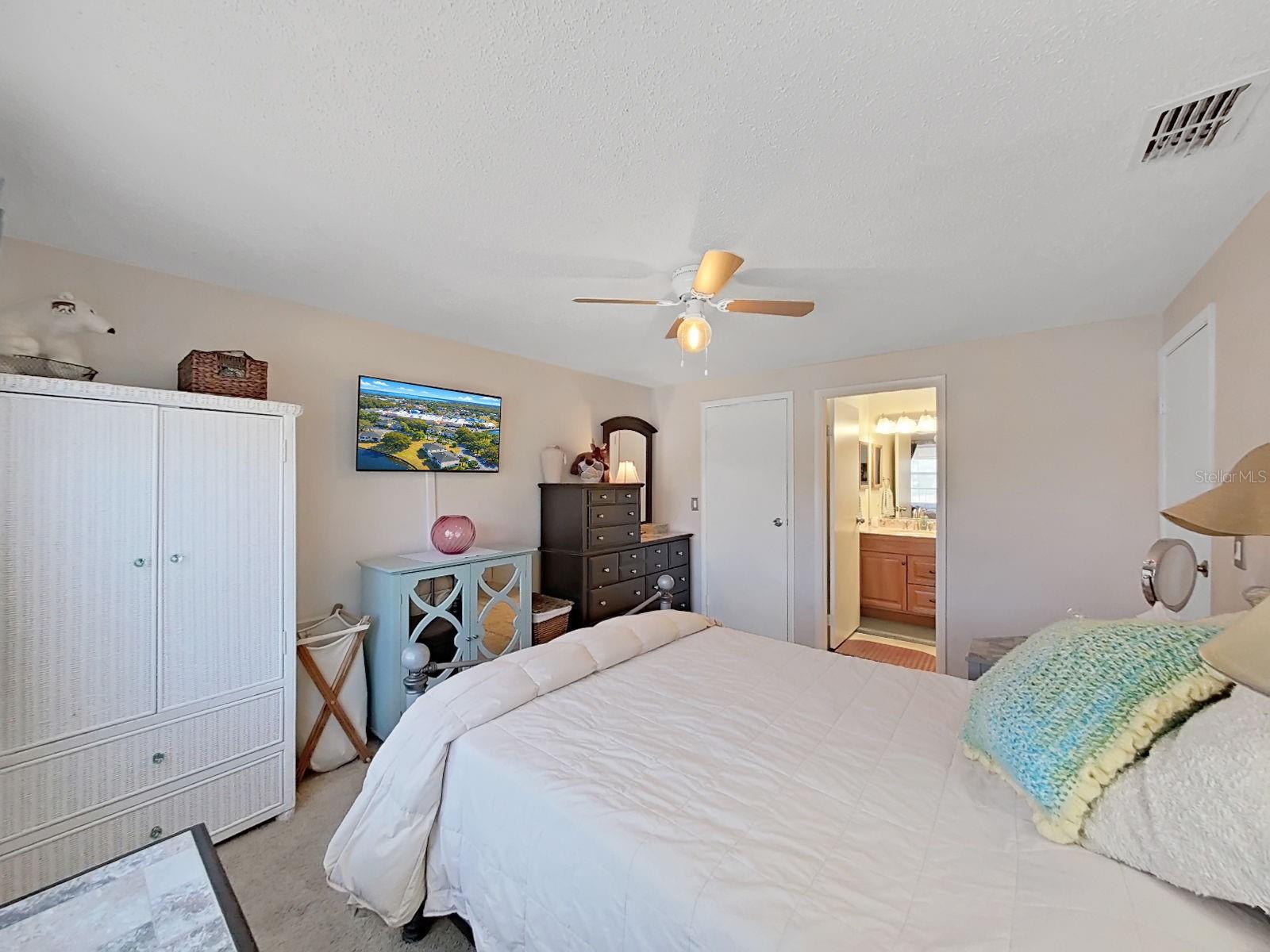 GARDENS OF FOREST LAKES CONDO THE - Residential