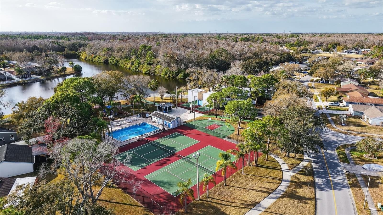 GARDENS OF FOREST LAKES CONDO THE - Residential