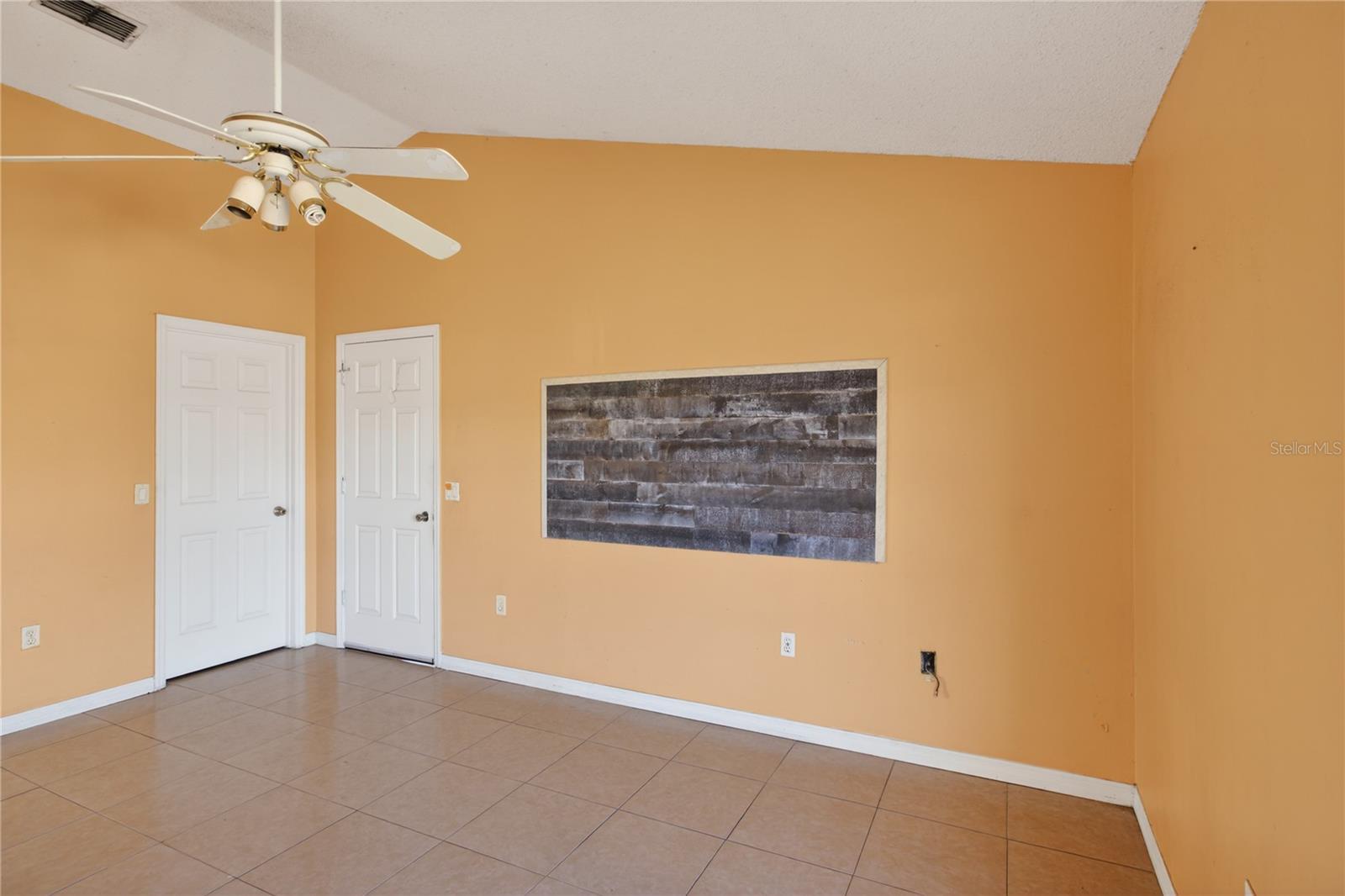 DELTONA LAKES UNIT 35 REP TR B - Residential