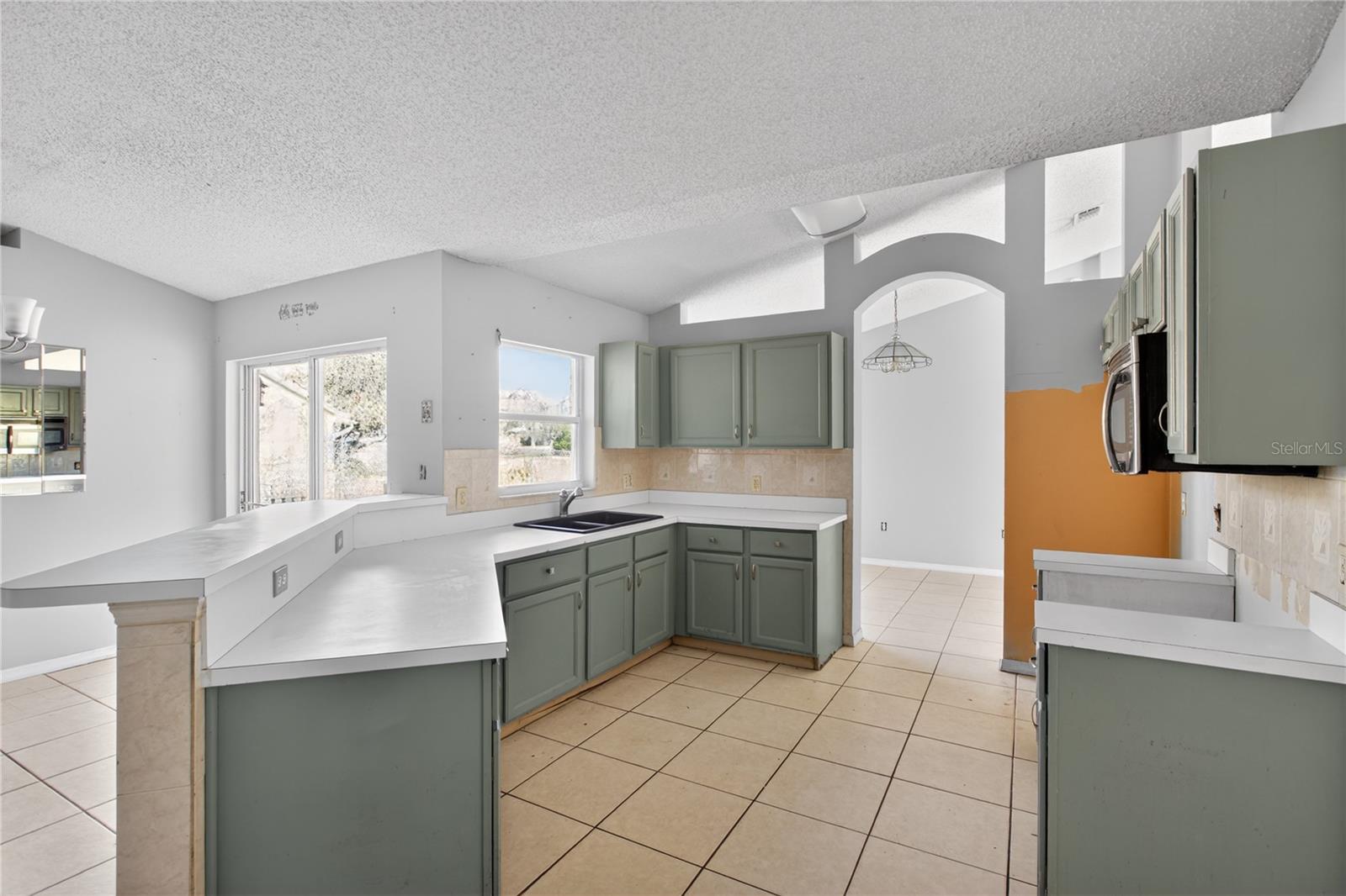 DELTONA LAKES UNIT 35 REP TR B - Residential