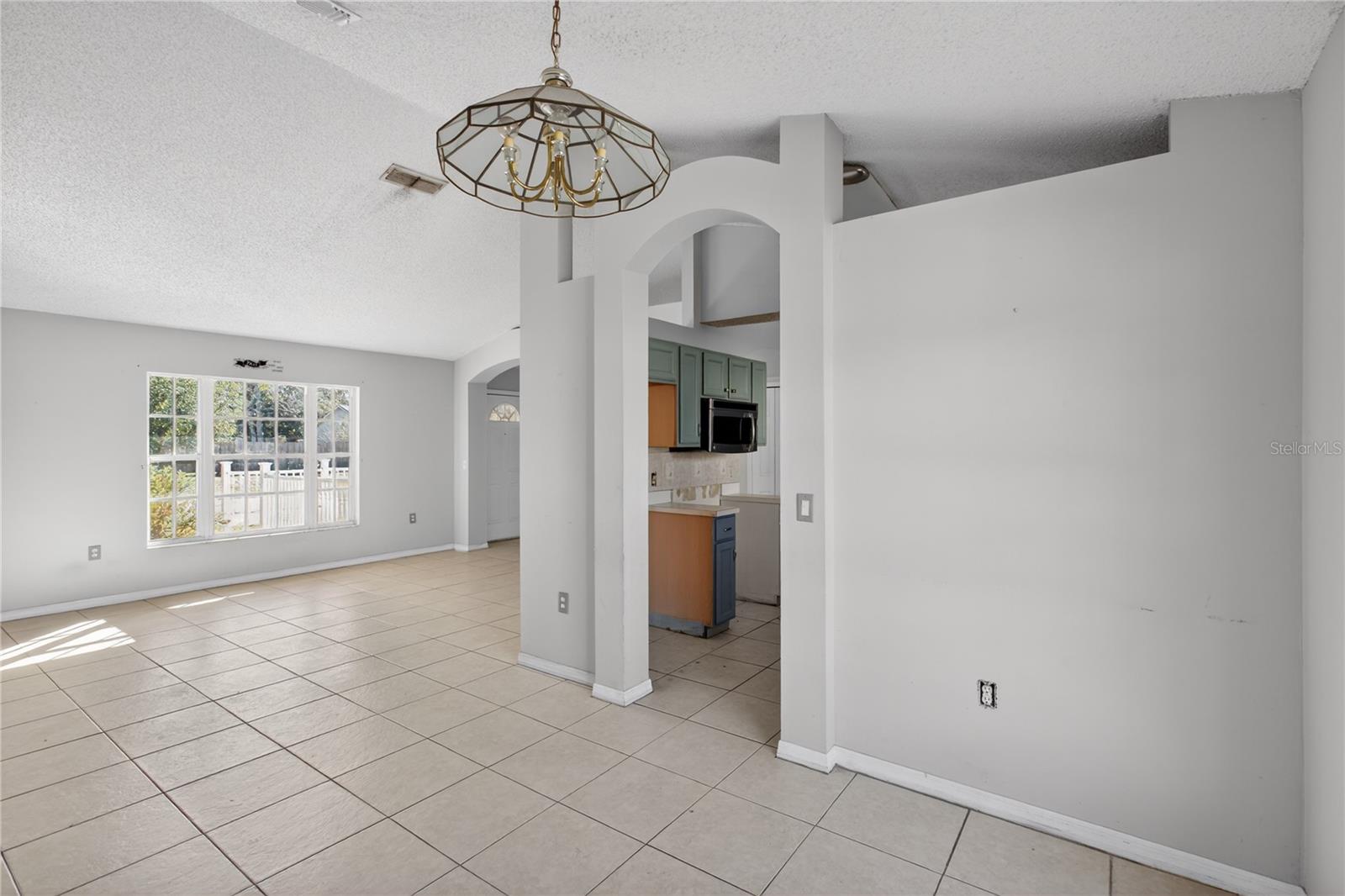 DELTONA LAKES UNIT 35 REP TR B - Residential
