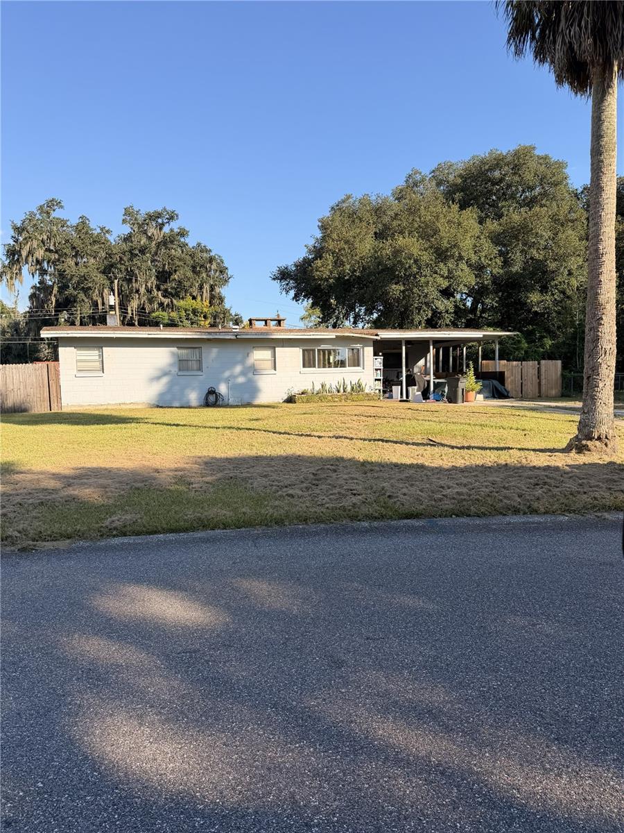 Photo of 3005 S Park Avenue, Sanford, FL 32773 (MLS # O6446626)