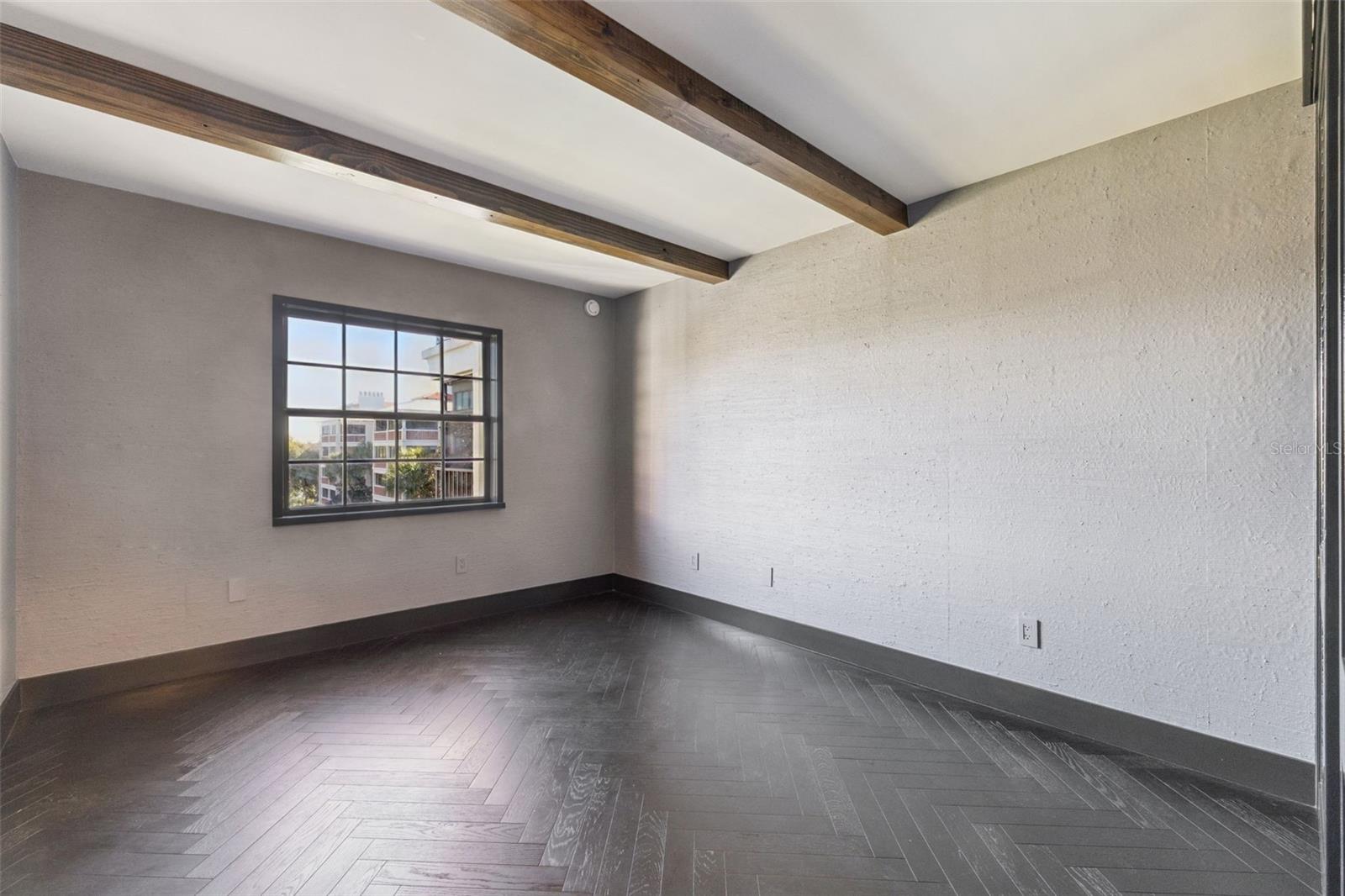 CLOISTERS CONDO - Residential