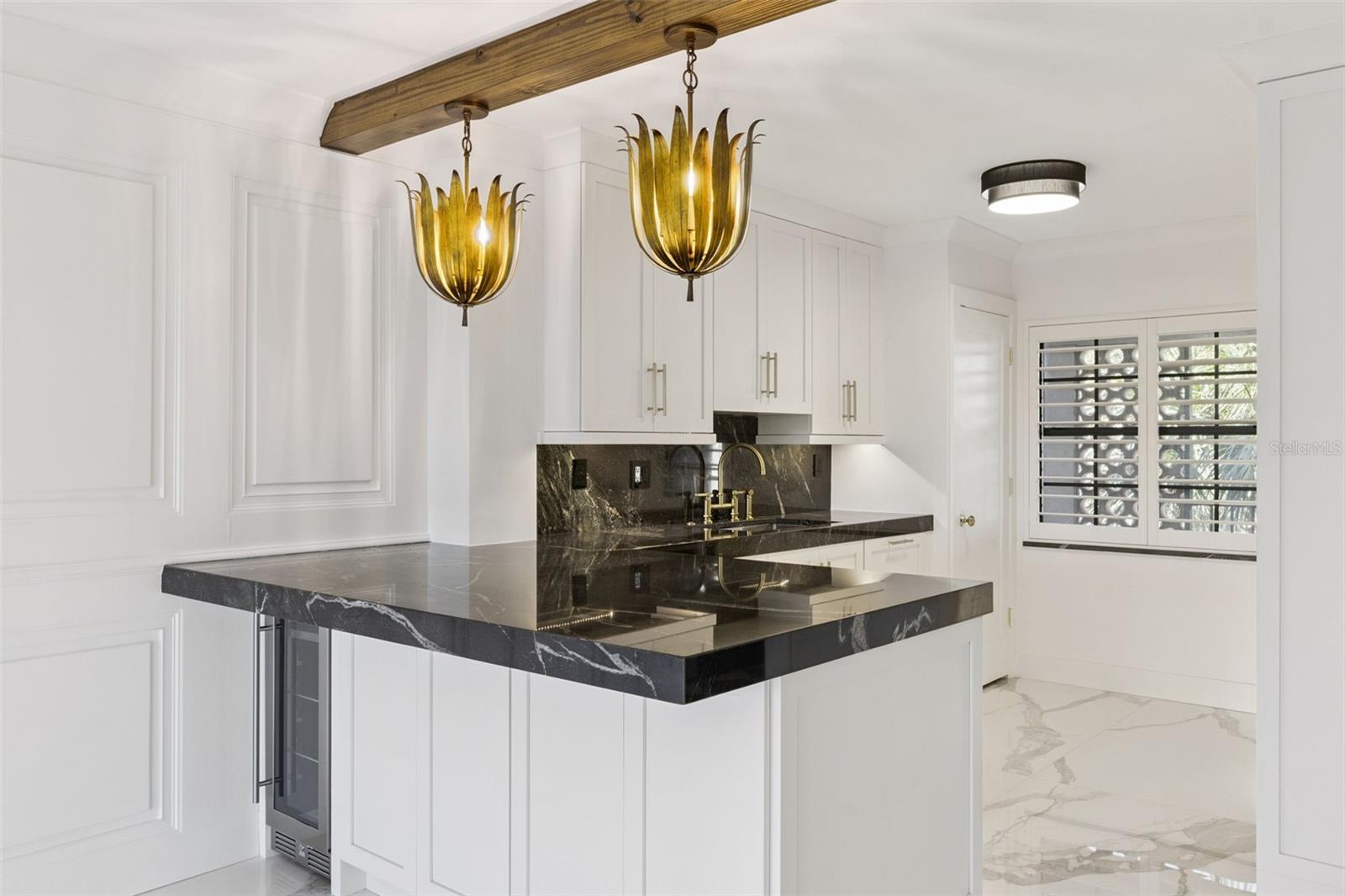 CLOISTERS CONDO - Residential