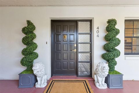 Photo of 100 S Interlachen Avenue #404, Winter Park, FL 32789 (MLS # O6375851)