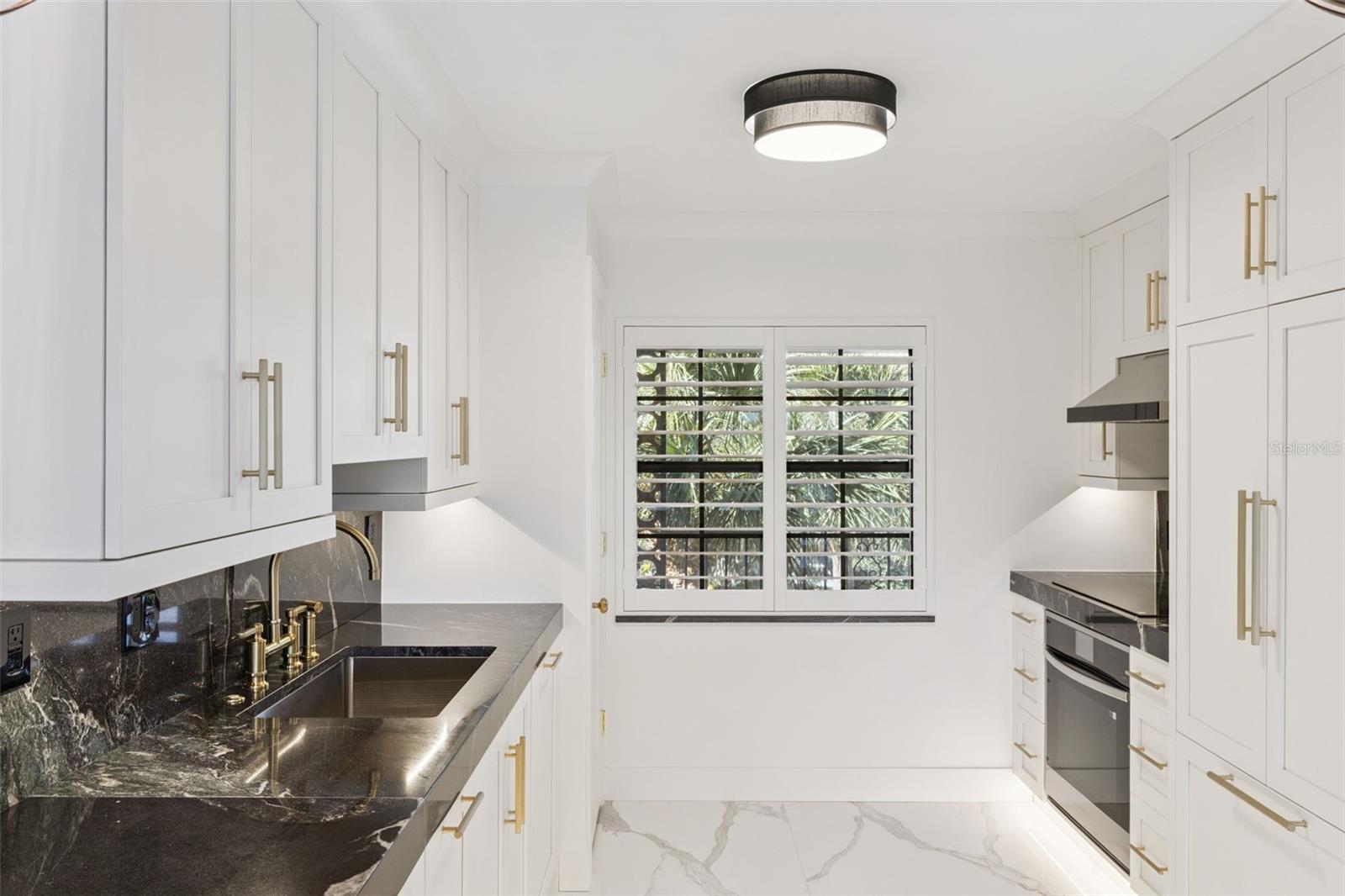 CLOISTERS CONDO - Residential