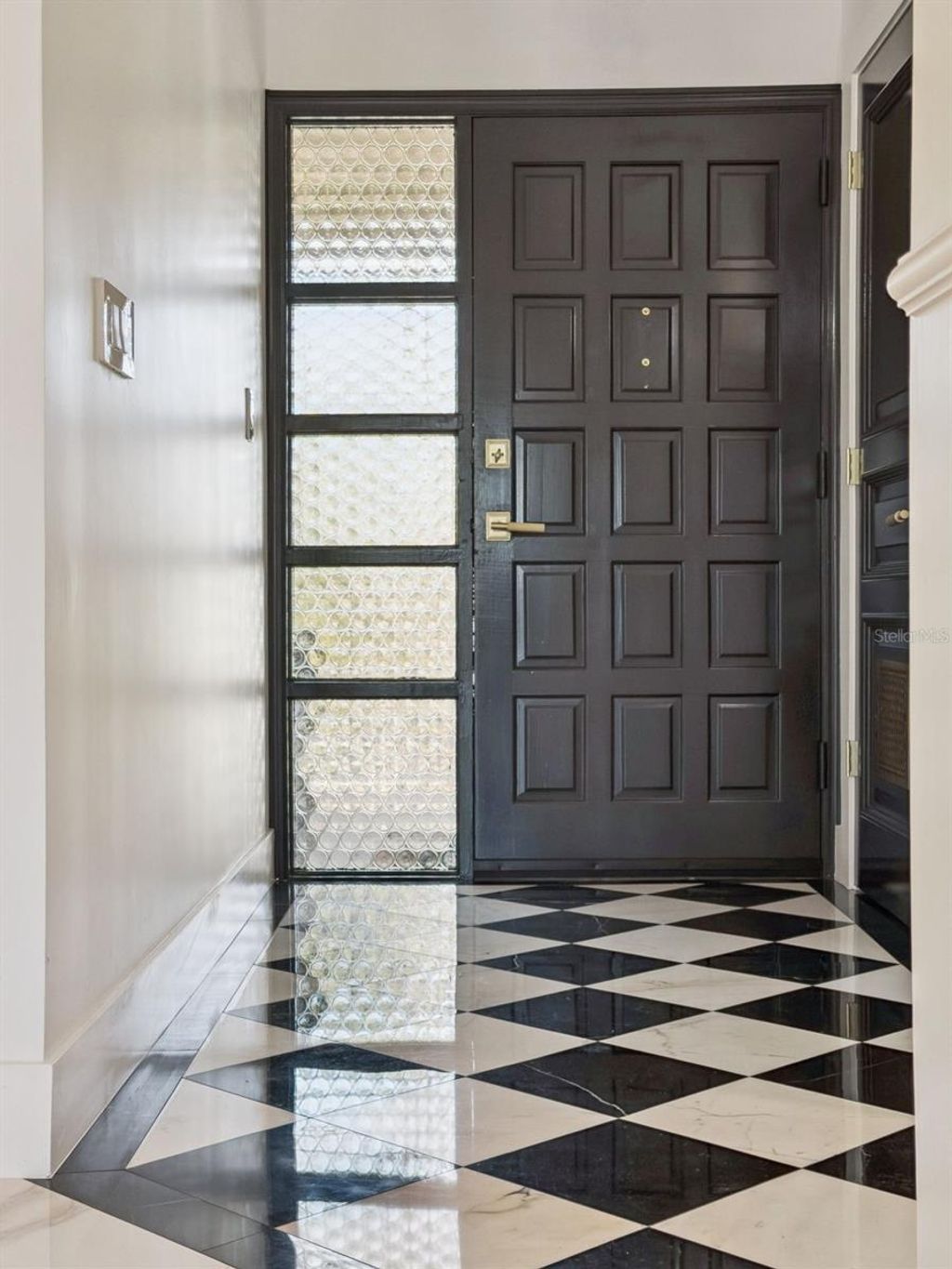 Photo of 100 S Interlachen Avenue #404, Winter Park, FL 32789 (MLS # O6375851)