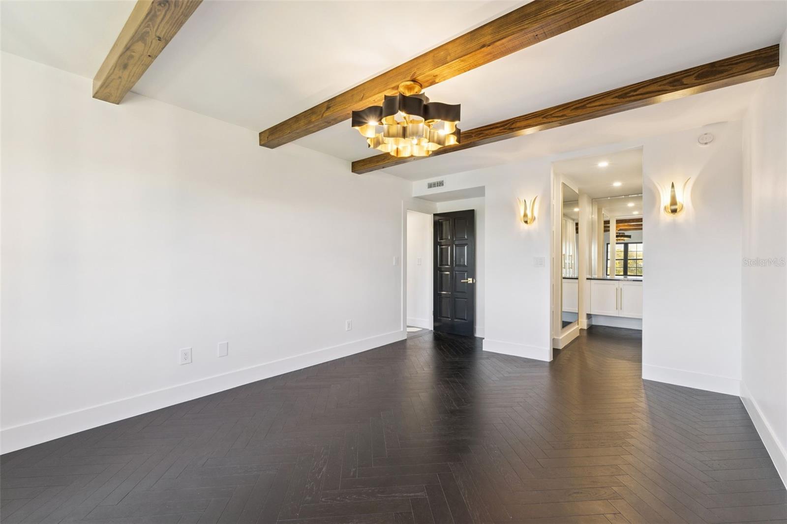 CLOISTERS CONDO - Residential