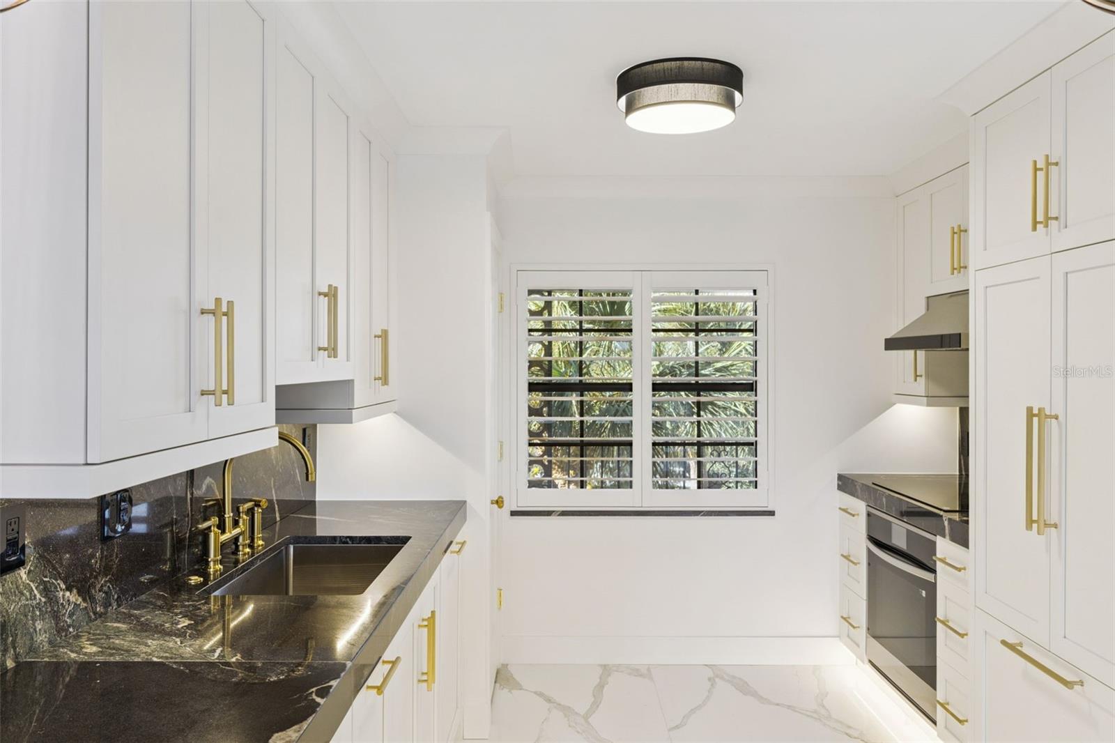 CLOISTERS CONDO - Residential