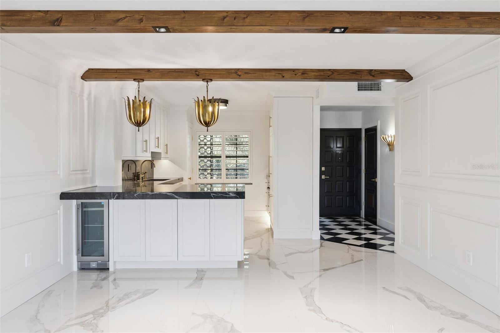 CLOISTERS CONDO - Residential