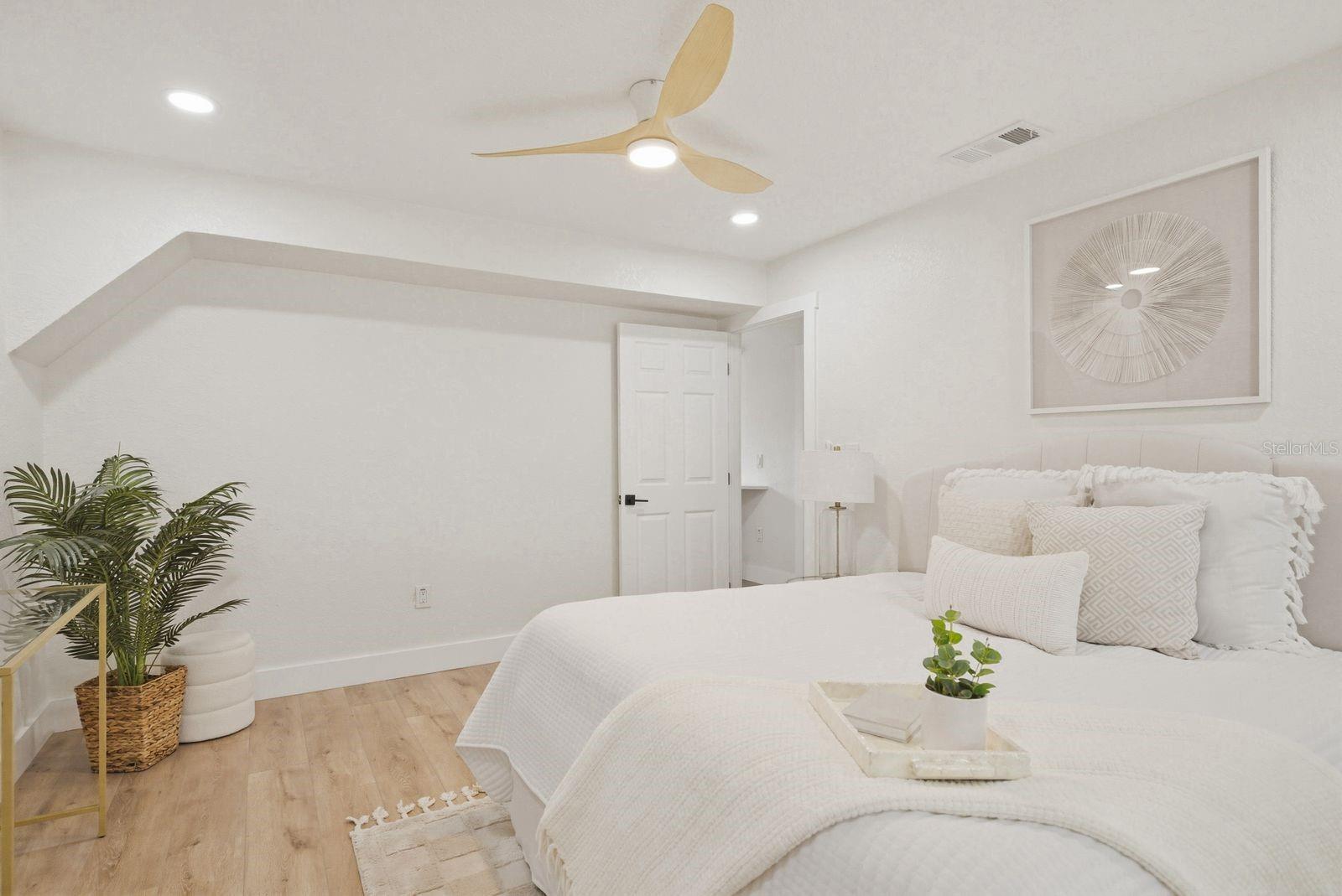 GANDY GARDENS 03 - Residential