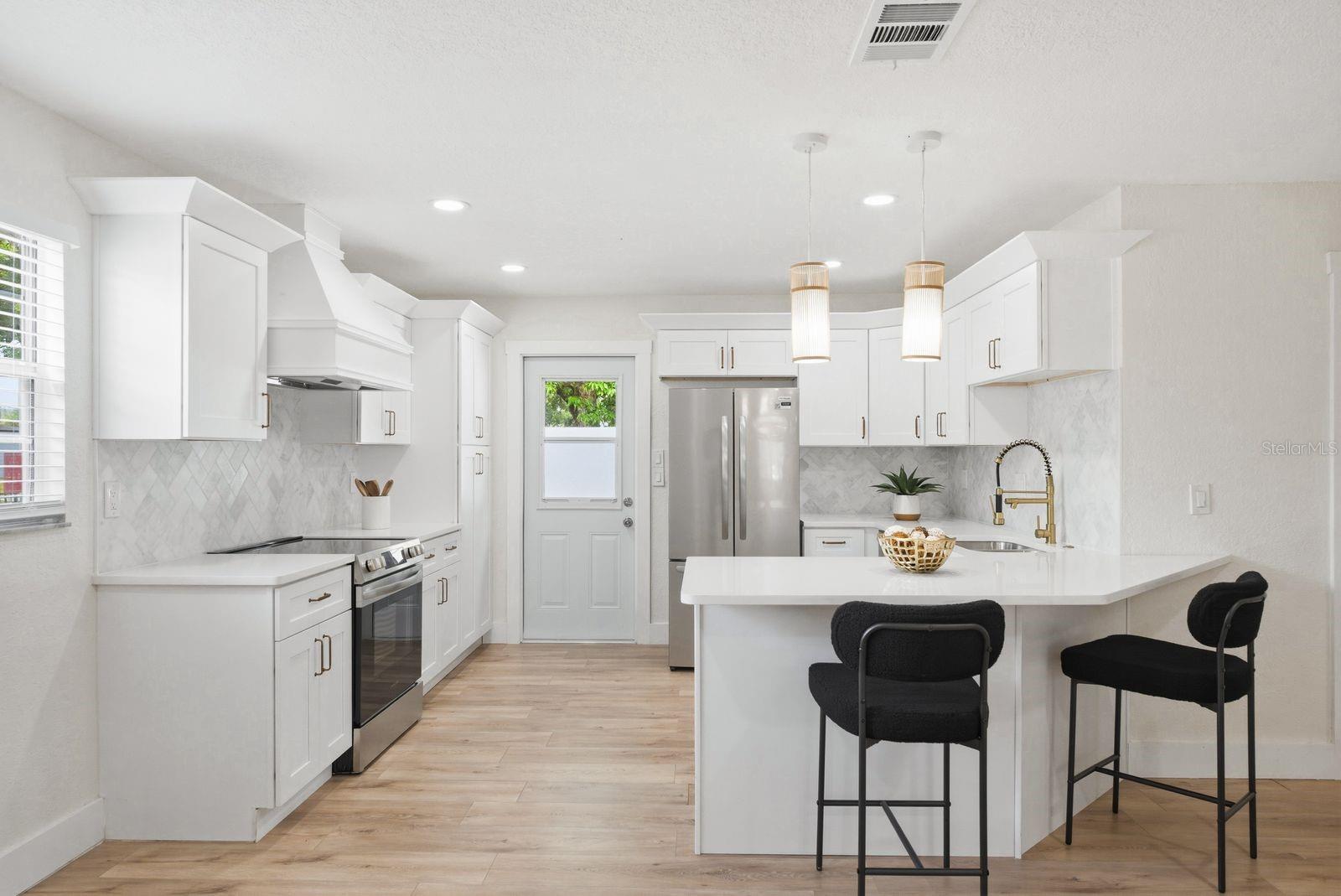 GANDY GARDENS 03 - Residential