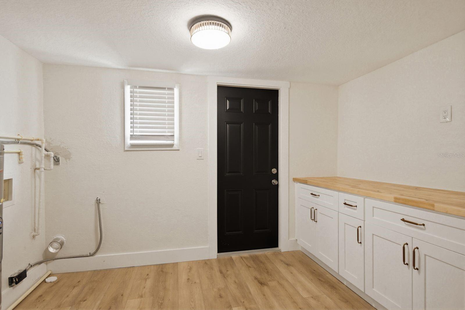 GANDY GARDENS 03 - Residential