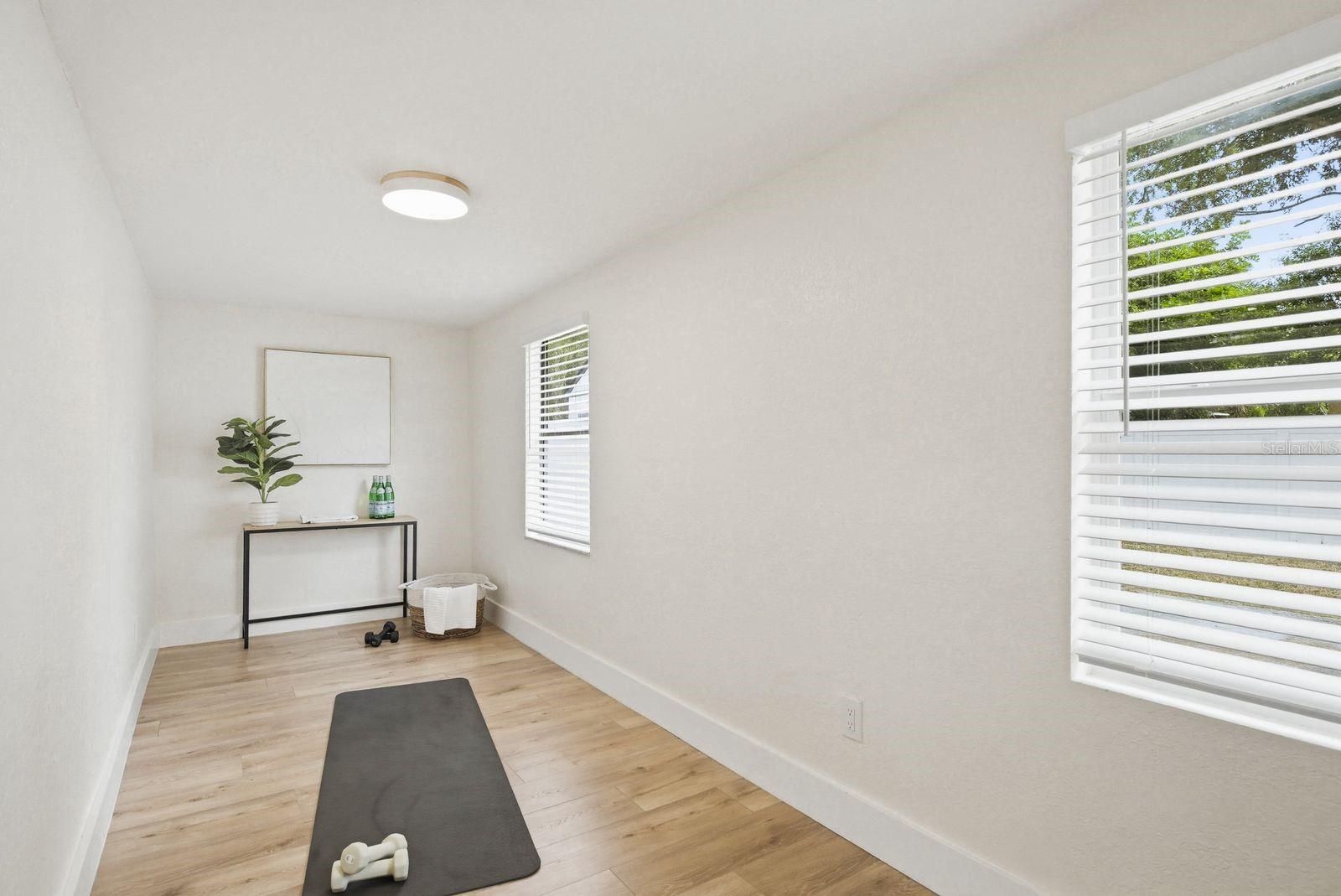 GANDY GARDENS 03 - Residential